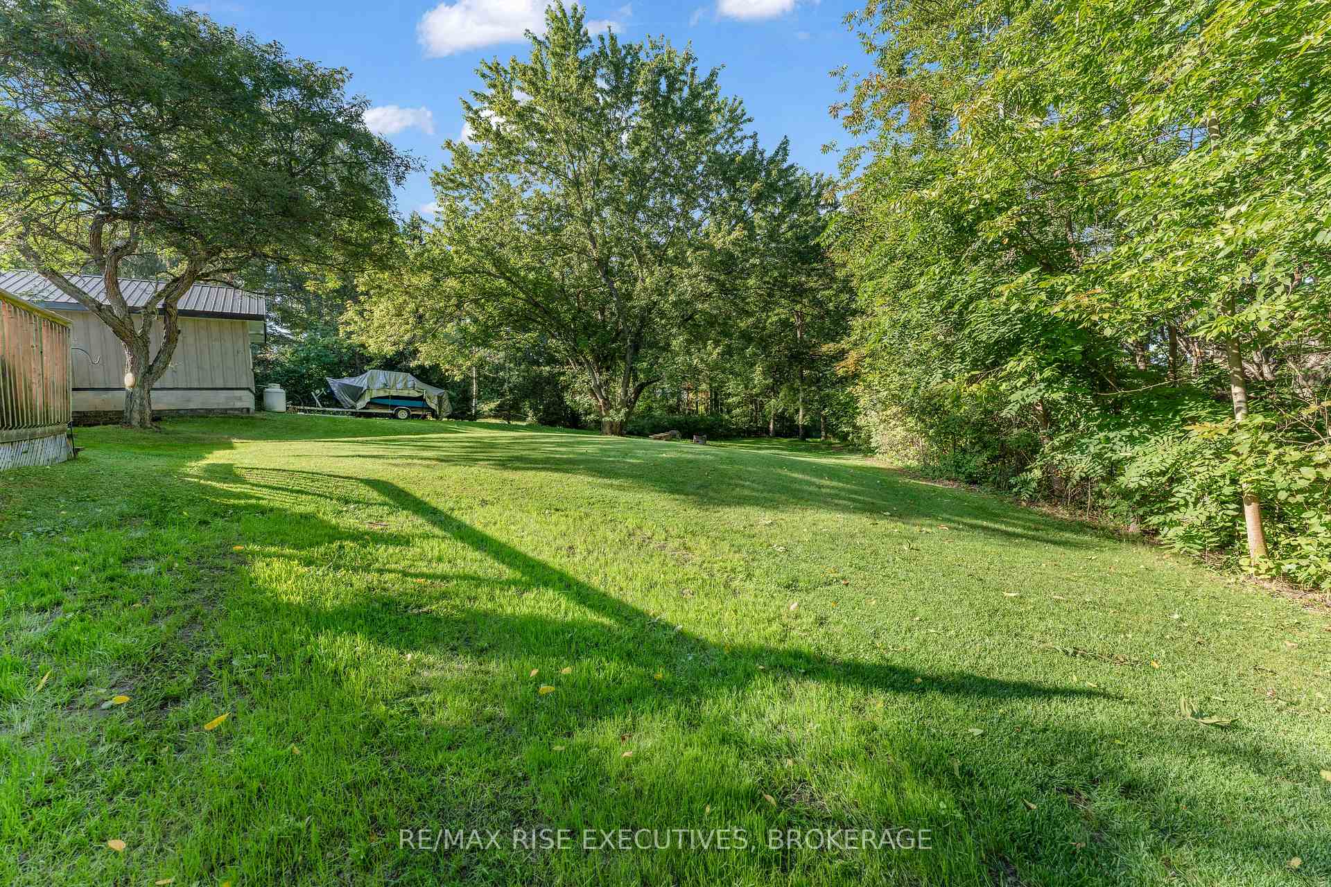 Photo 40 of 1664 Shore Road, Kingston, City North of 401 — HOMEH