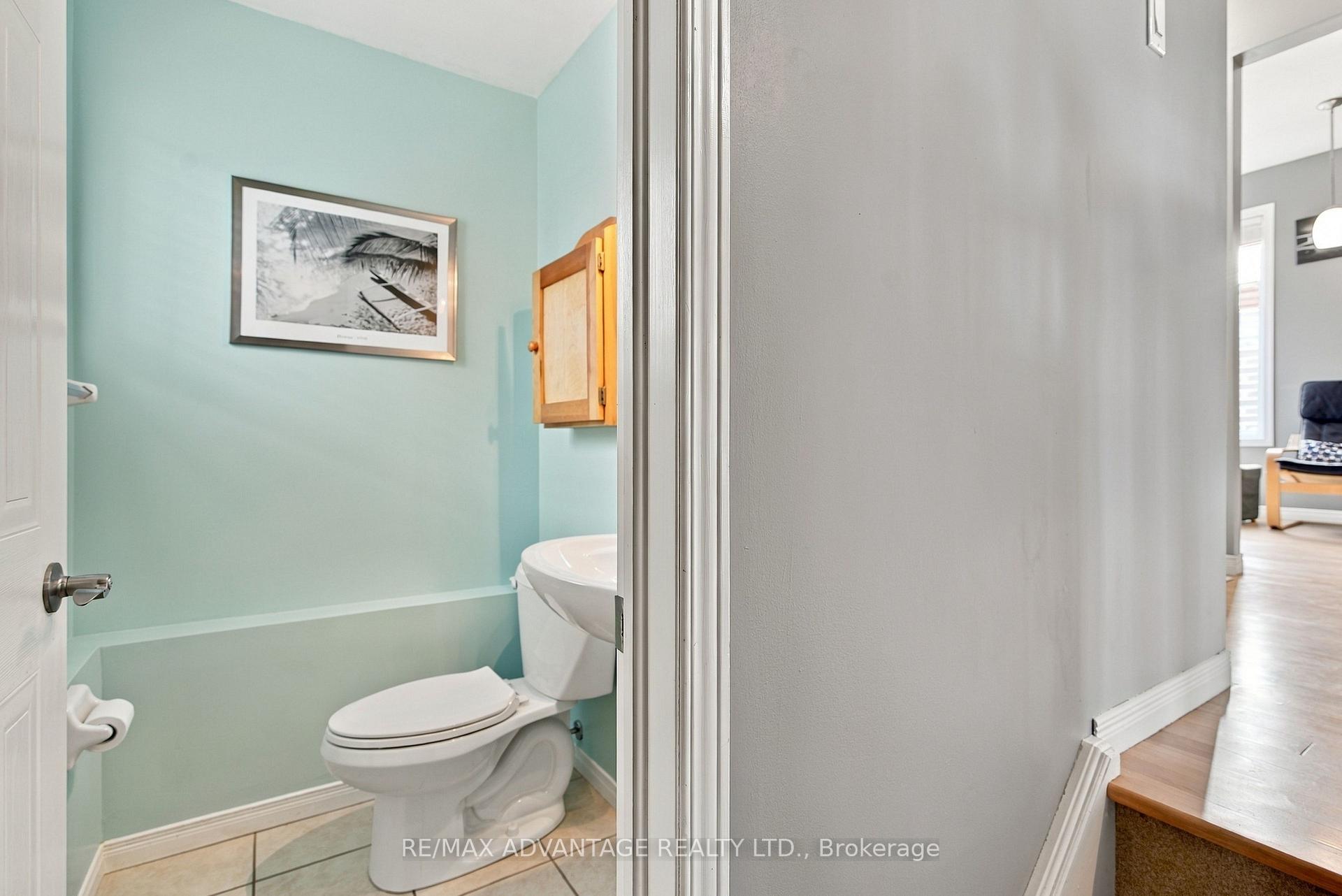 Photo 22 of 744 Blacksmith Street, London, North M — HOMEH