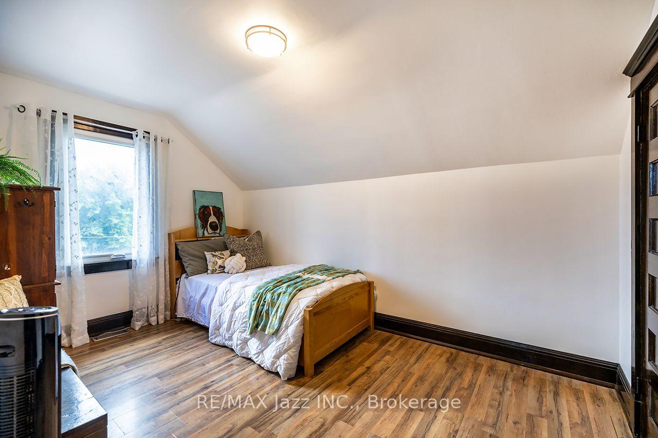 Photo 13 of 180 Olive Avenue, Oshawa, Central — HOMEH