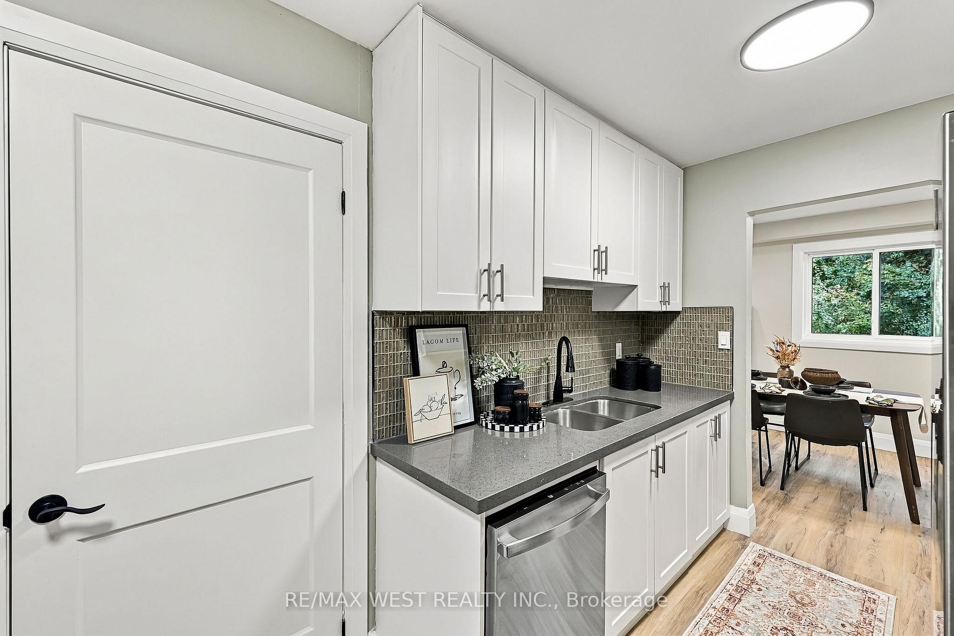 Photo 15 of Unit 3, 721 Cricklewood Drive, Oshawa, Pinecrest — HOMEH