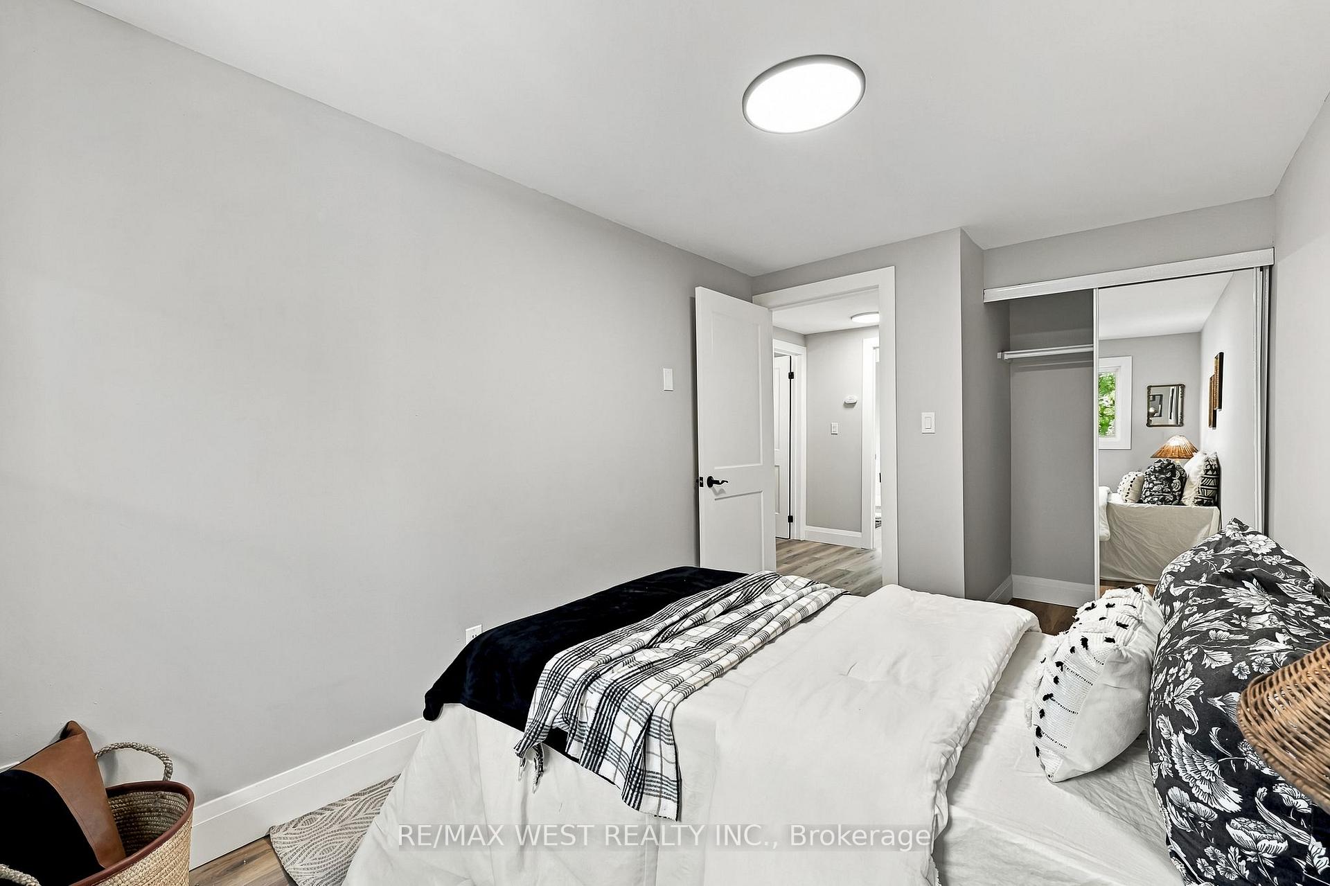 Photo 23 of Unit 3, 721 Cricklewood Drive, Oshawa, Pinecrest — HOMEH