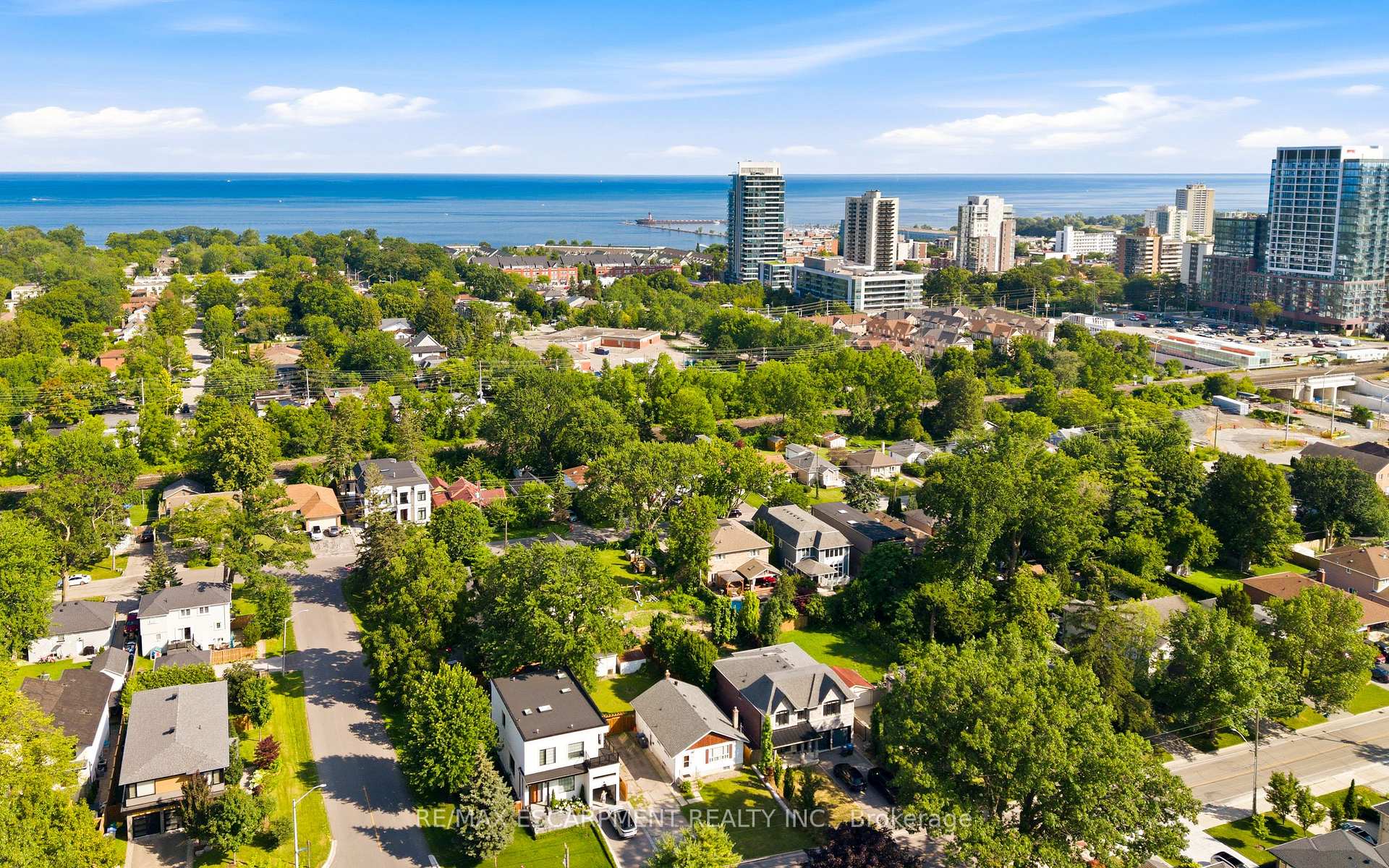 Photo 27 of 75 Troy Street, Mississauga, Mineola — HOMEH