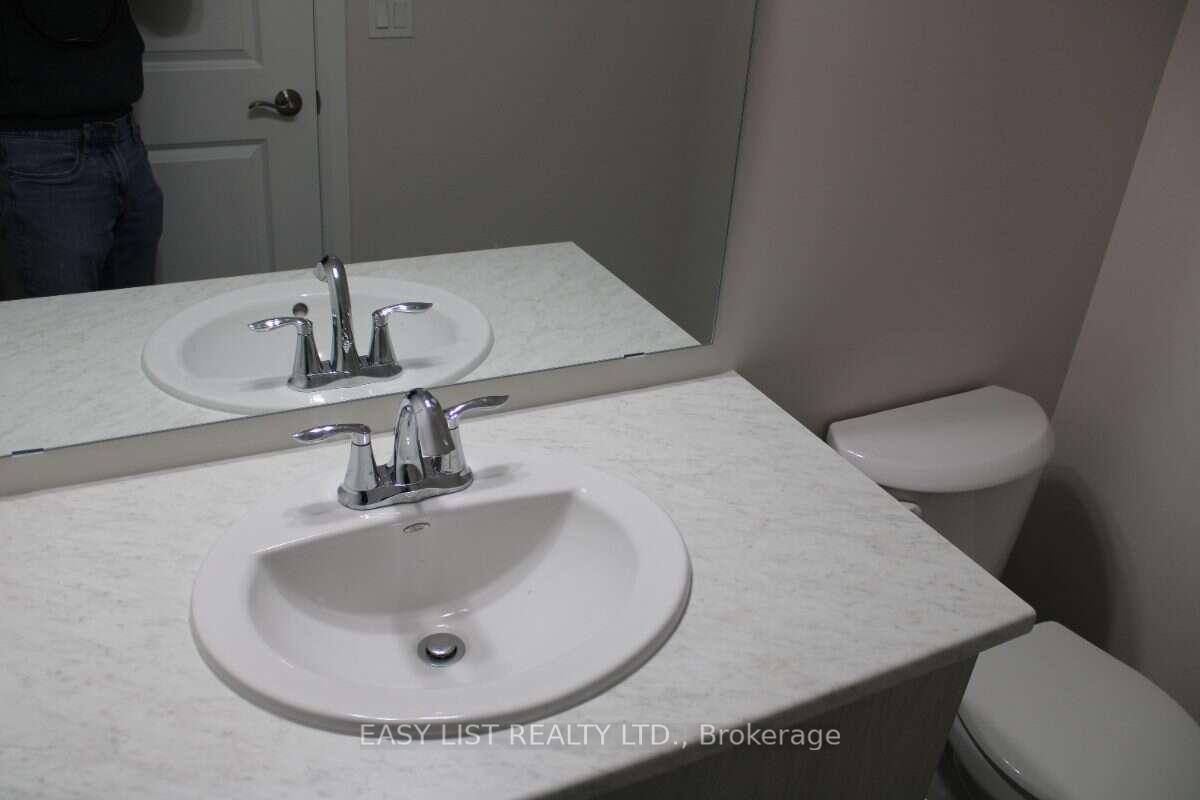 Photo 10 of 298 Mullighan Gardens, Peterborough, Monaghan Ward 2 — HOMEH