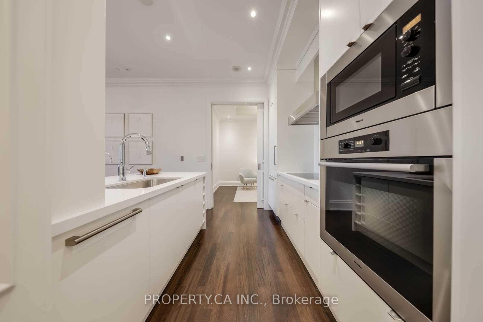 Photo 7 of Unit 3706, 311 Bay Street, Toronto, Bay Street Corridor — HOMEH