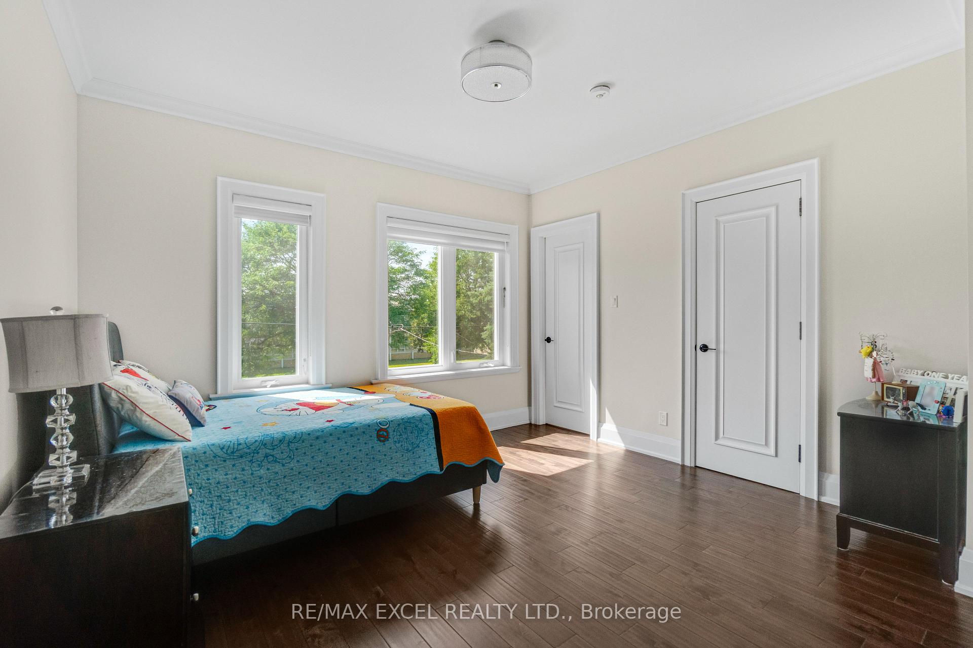 Photo 34 of 49 Kenton Drive, North York, Newtonbrook West — HOMEH