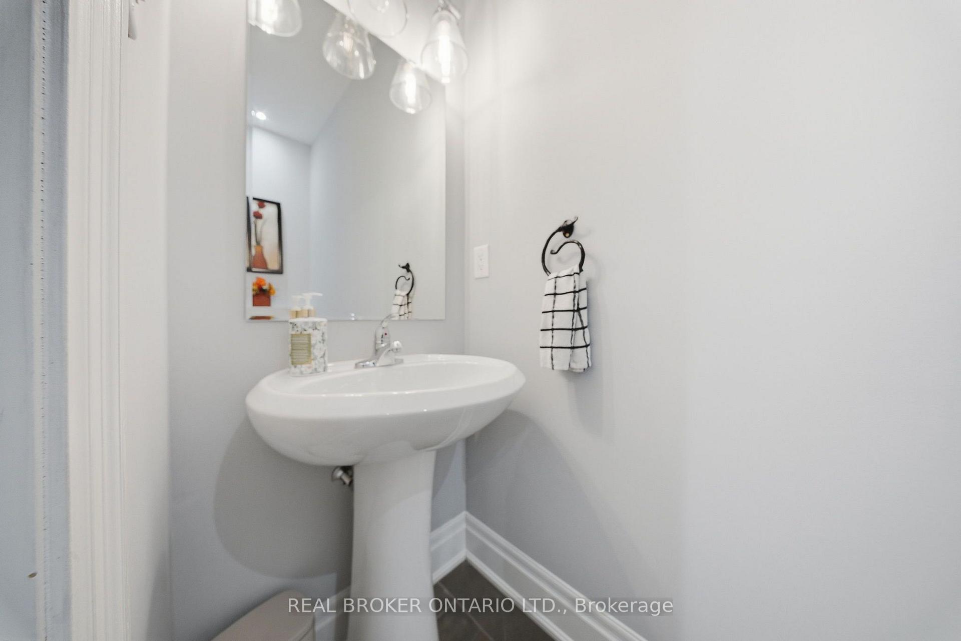 Photo 25 of 1078 Mcneil Drive, Milton, Beaty — HOMEH