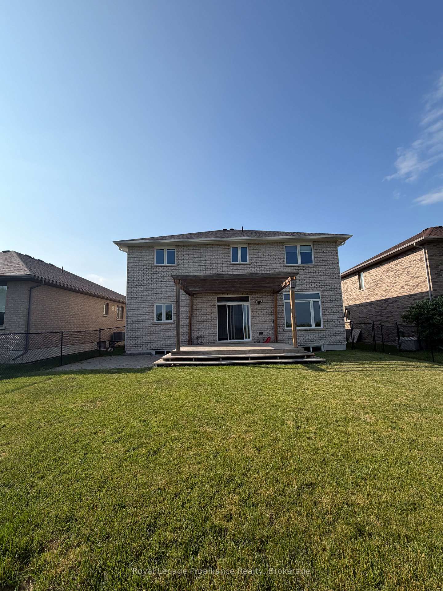 Photo 3 of 23 Crews Crescent, Quinte West, Murray Ward — HOMEH