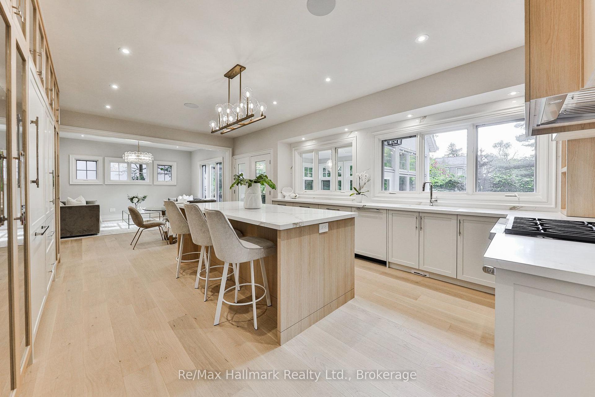 Photo 8 of 1310 Duncan Road, Oakville, Morrison — HOMEH