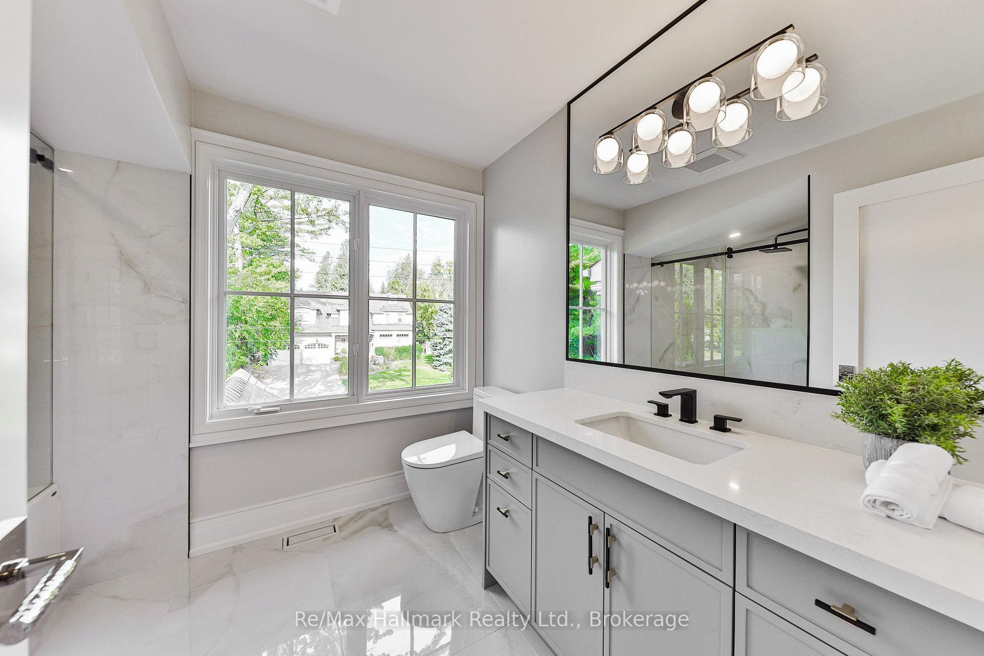 Photo 32 of 1310 Duncan Road, Oakville, Morrison — HOMEH