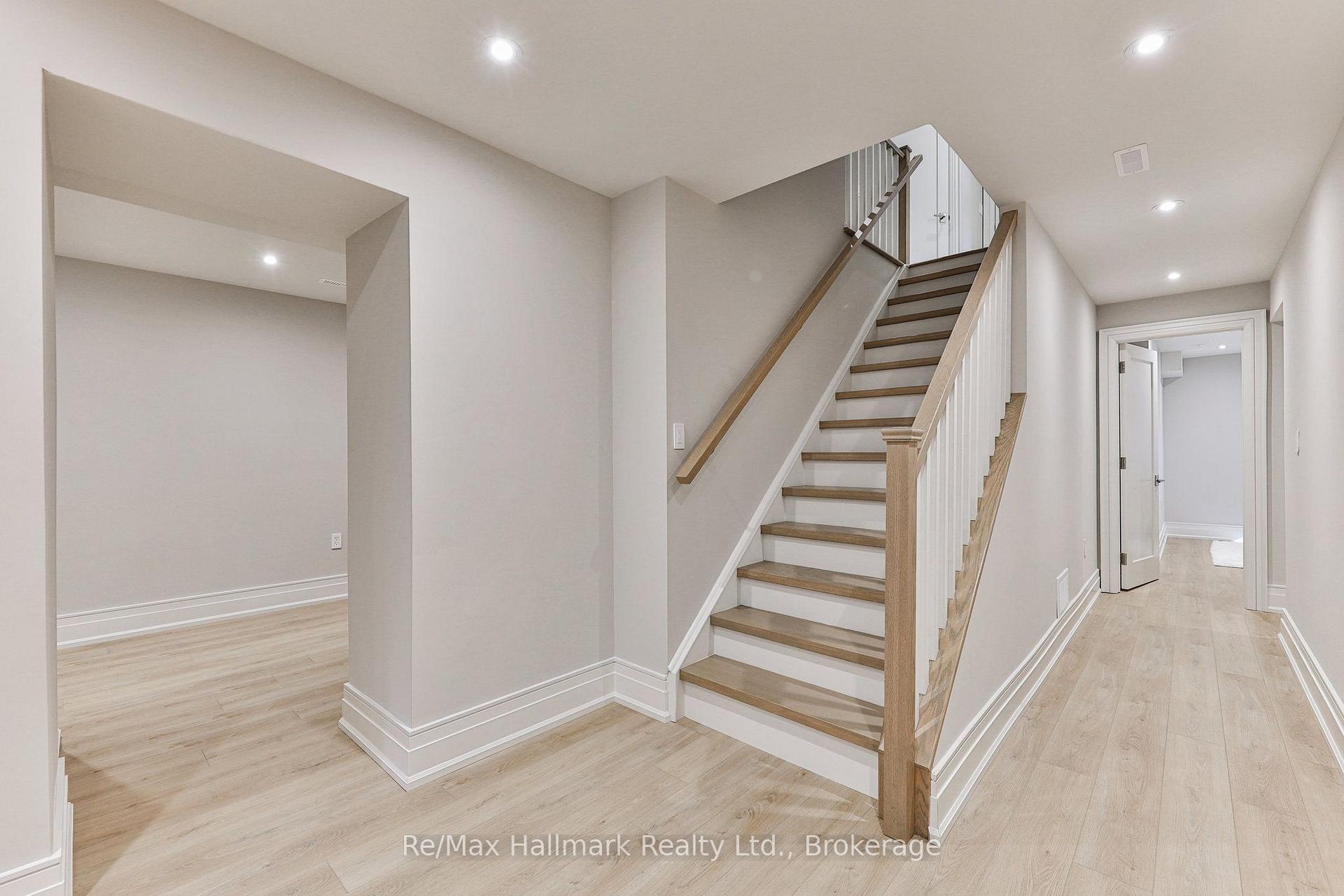 Photo 35 of 1310 Duncan Road, Oakville, Morrison — HOMEH