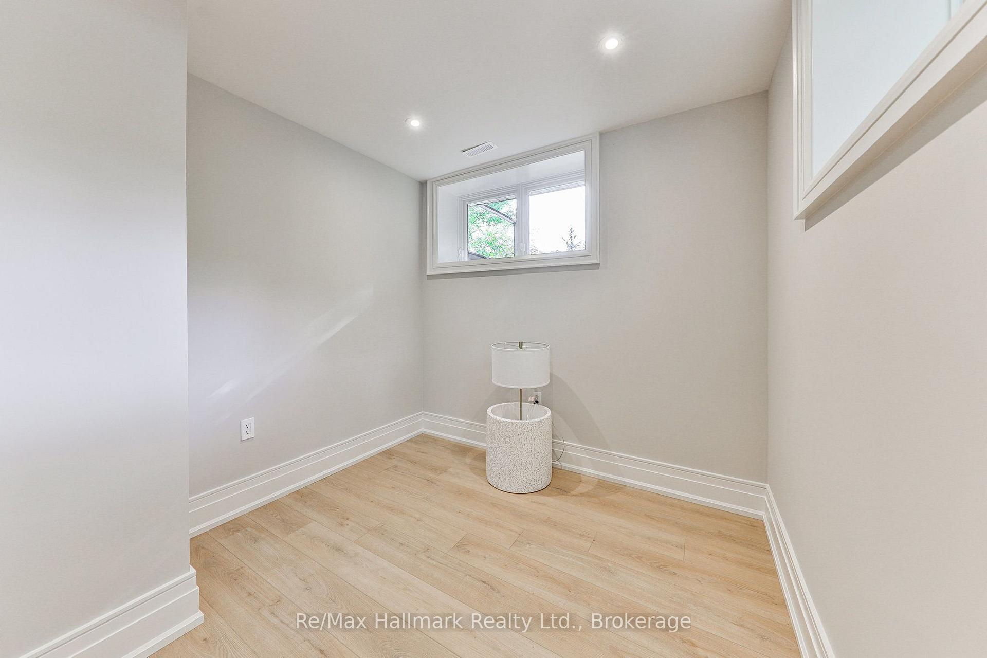 Photo 39 of 1310 Duncan Road, Oakville, Morrison — HOMEH