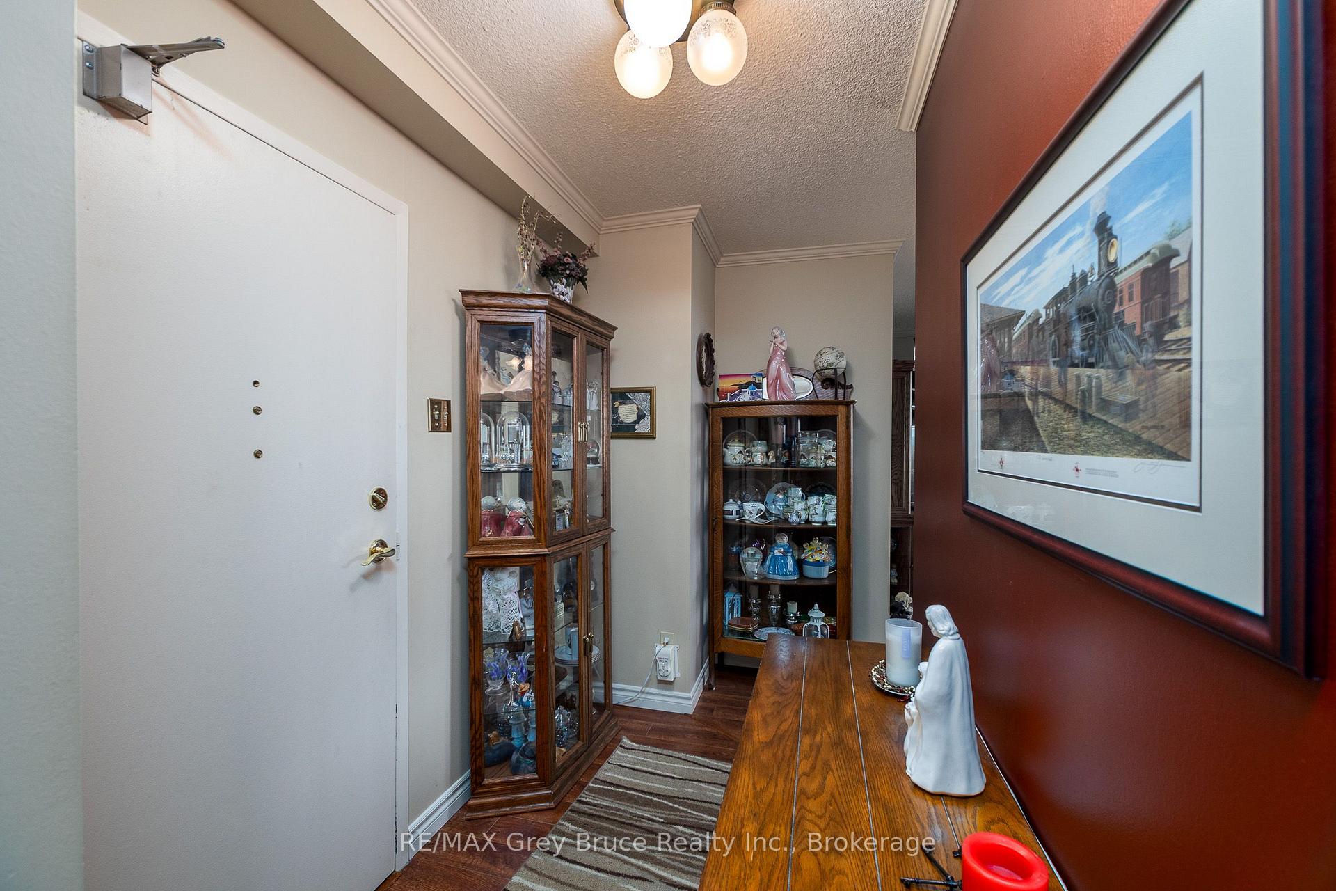 Photo 8 of Unit 401, 860 9 Street E, Owen Sound — HOMEH