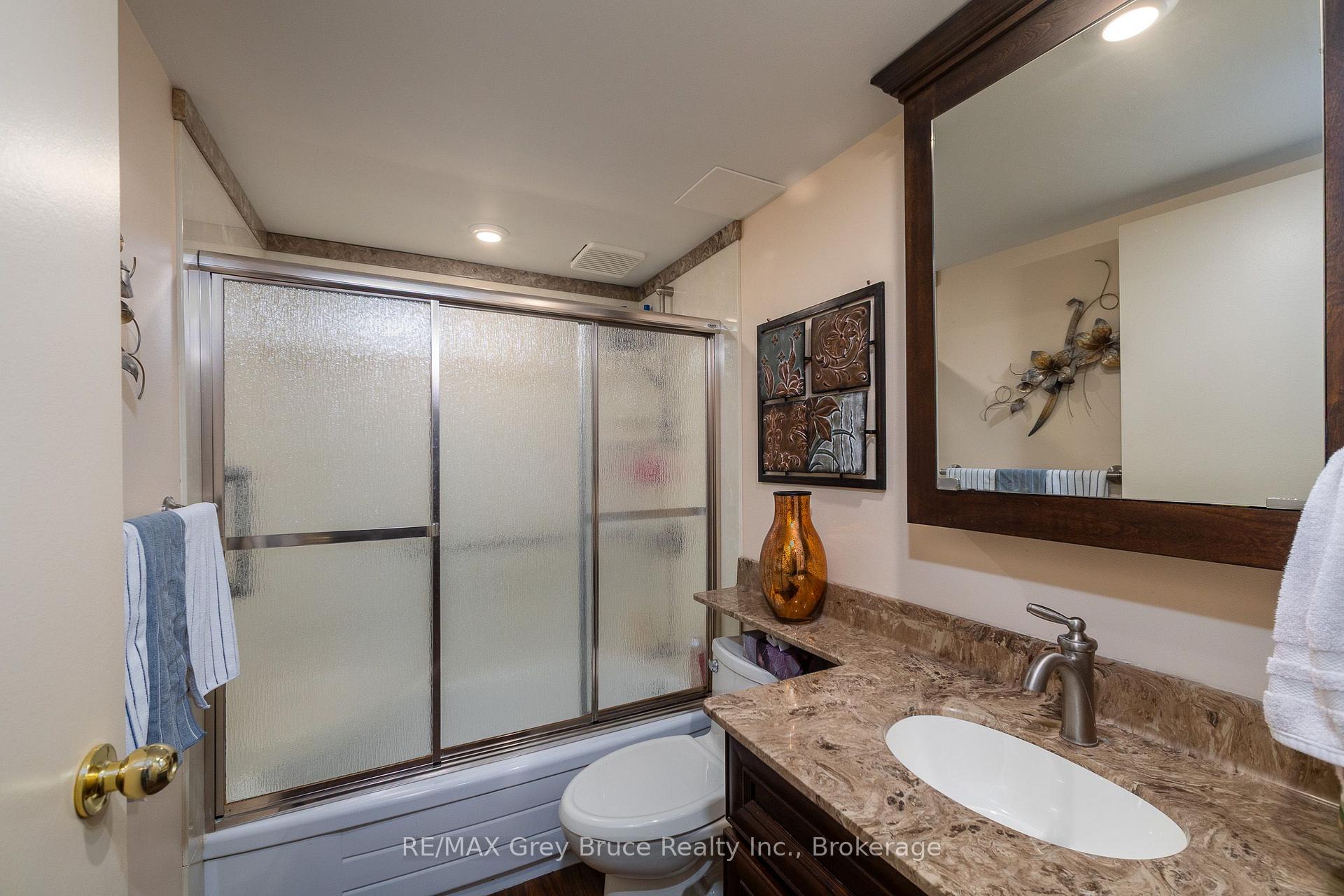 Photo 15 of Unit 401, 860 9 Street E, Owen Sound — HOMEH