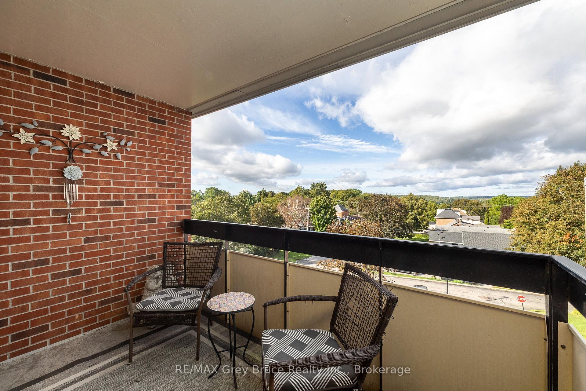 Photo 19 of Unit 401, 860 9 Street E, Owen Sound — HOMEH