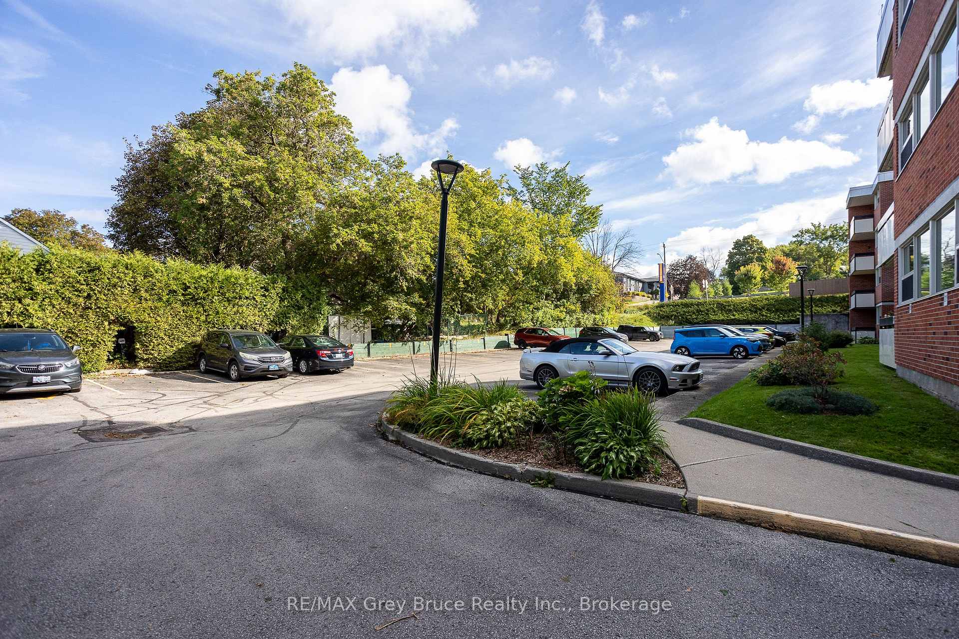 Photo 31 of Unit 401, 860 9 Street E, Owen Sound — HOMEH