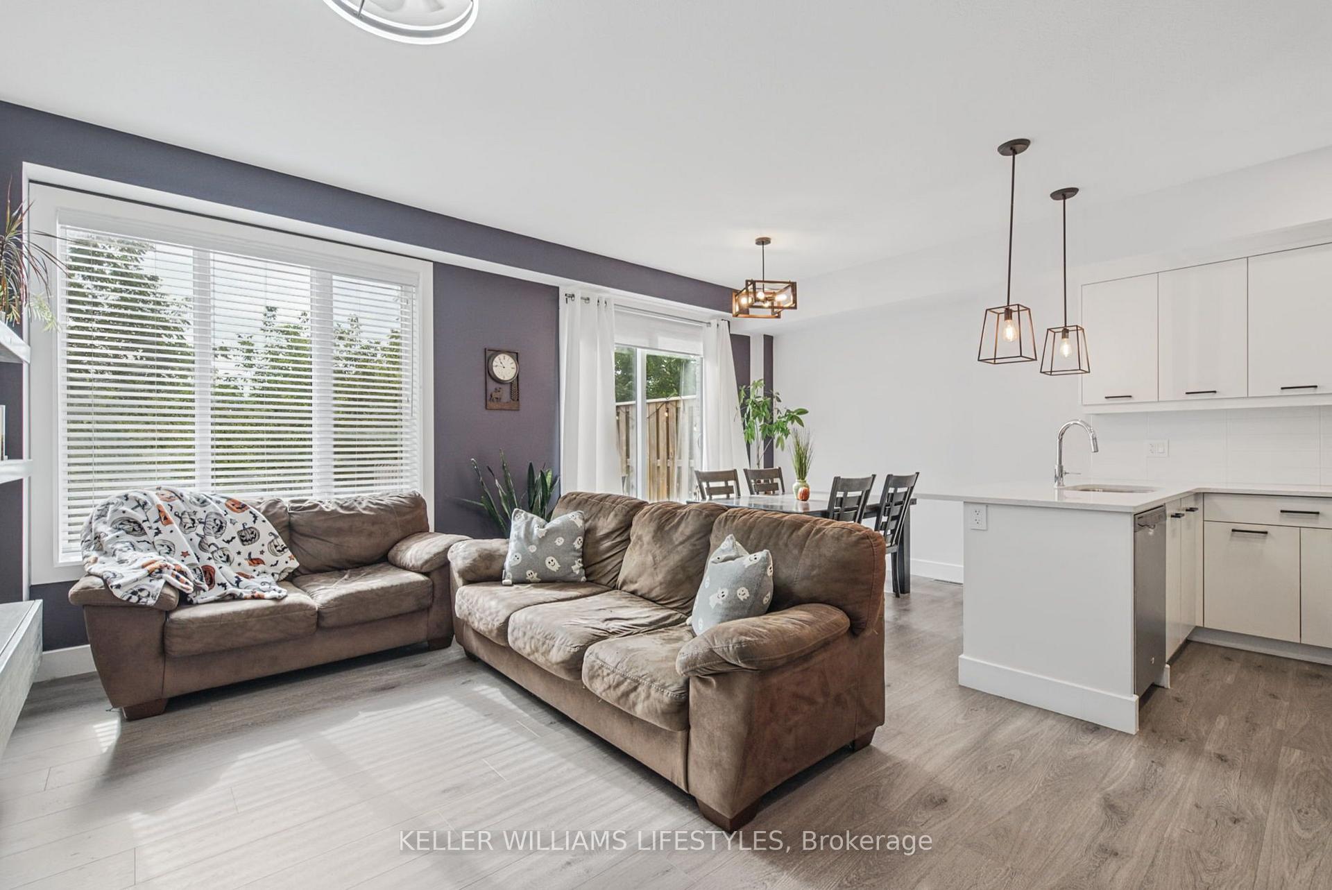 Photo 4 of Unit 32, 601 Lions Park Drive, Strathroy-Caradoc, Mount Brydges — HOMEH