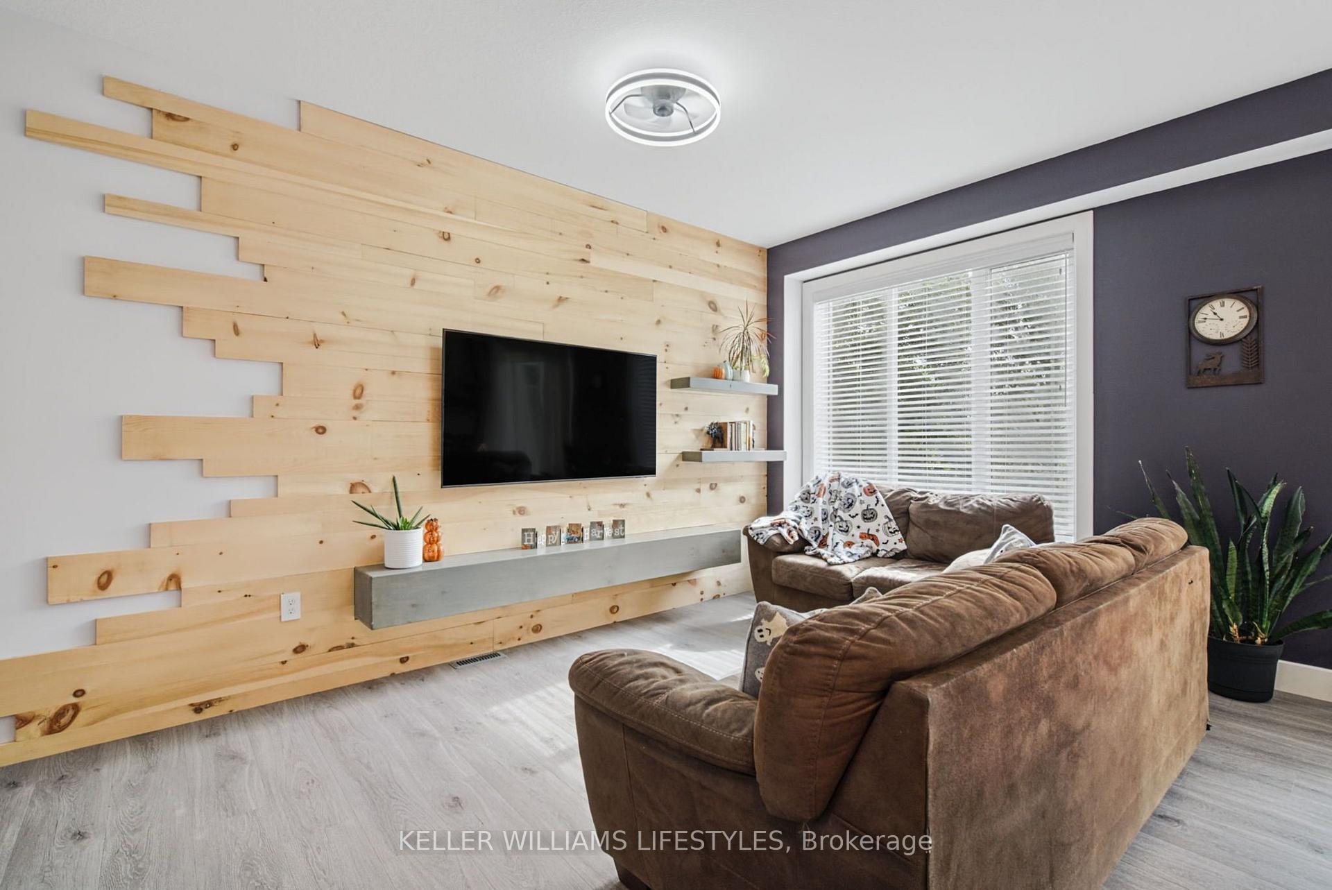 Photo 5 of Unit 32, 601 Lions Park Drive, Strathroy-Caradoc, Mount Brydges — HOMEH