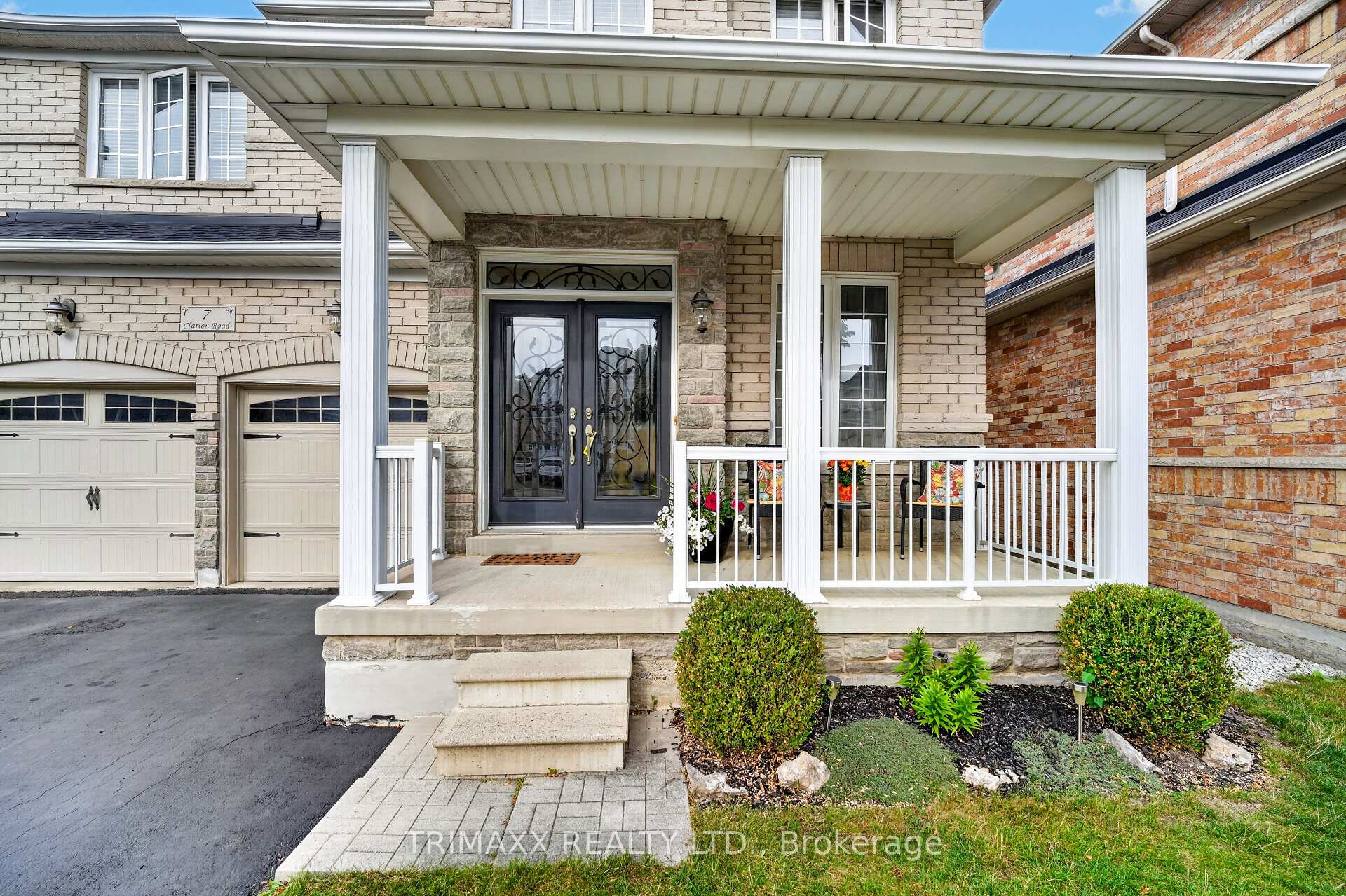 Photo 3 of 7 Clarion Road, Brampton, Fletcher's Meadow — HOMEH