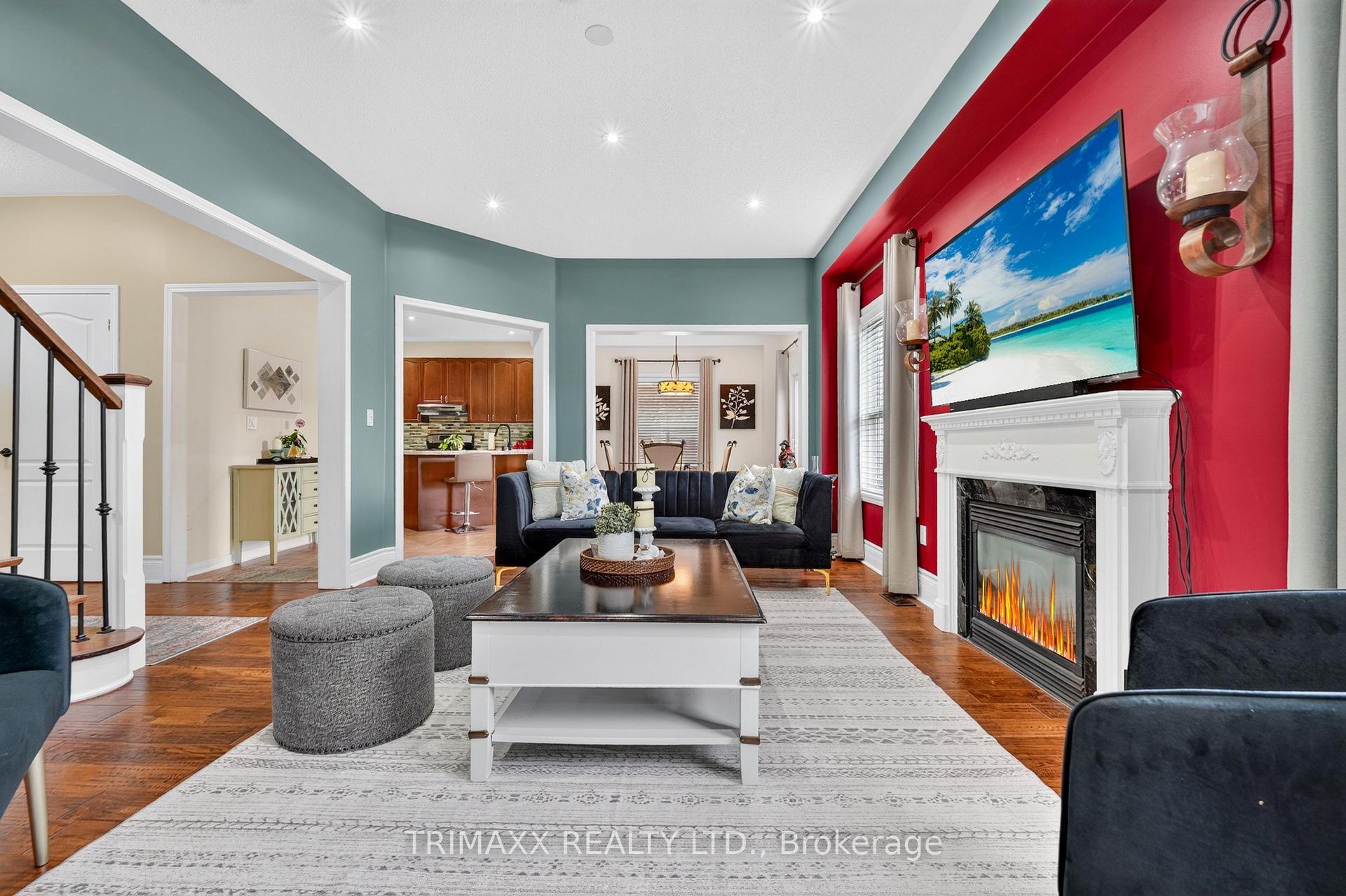 Photo 9 of 7 Clarion Road, Brampton, Fletcher's Meadow — HOMEH