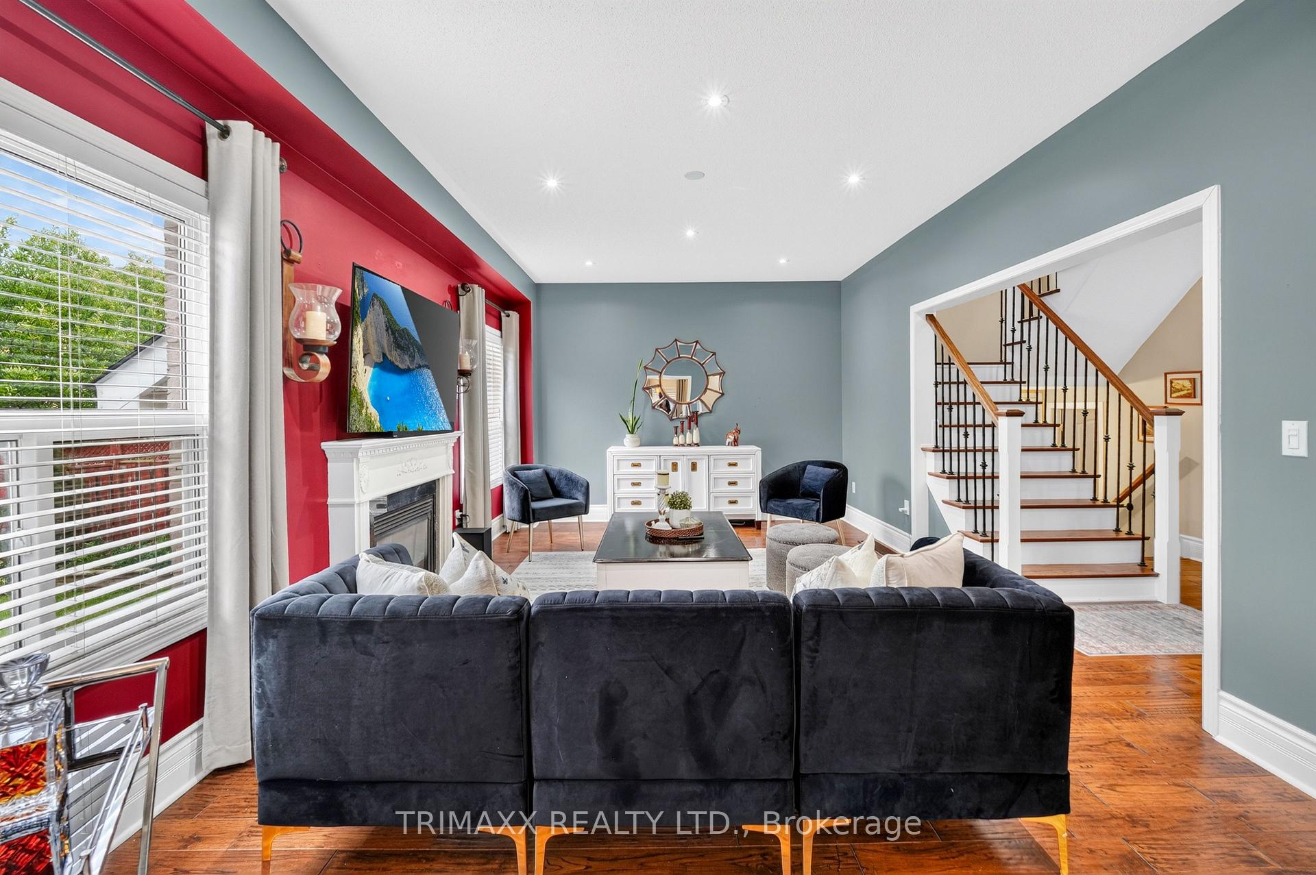 Photo 10 of 7 Clarion Road, Brampton, Fletcher's Meadow — HOMEH