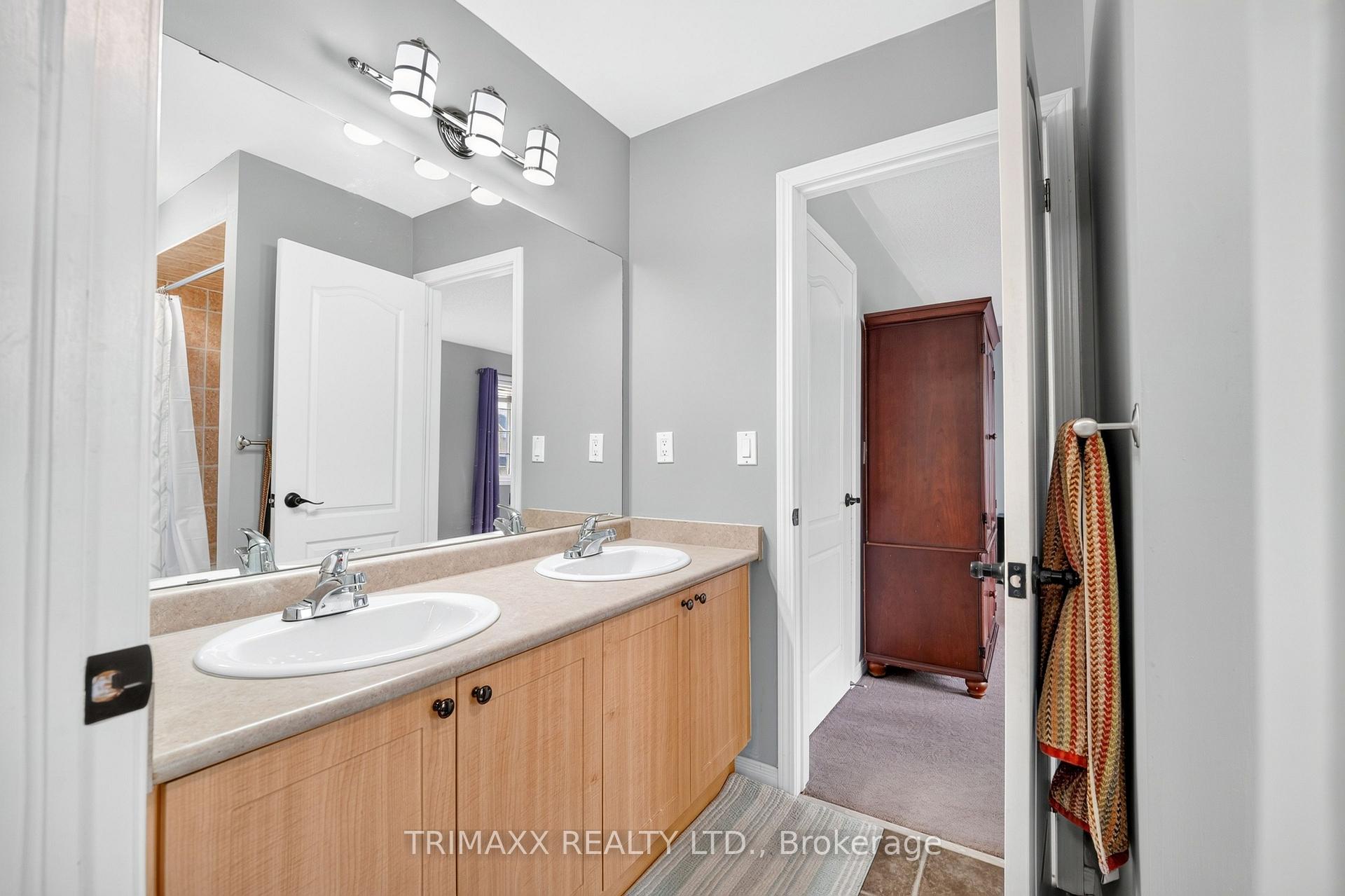 Photo 31 of 7 Clarion Road, Brampton, Fletcher's Meadow — HOMEH