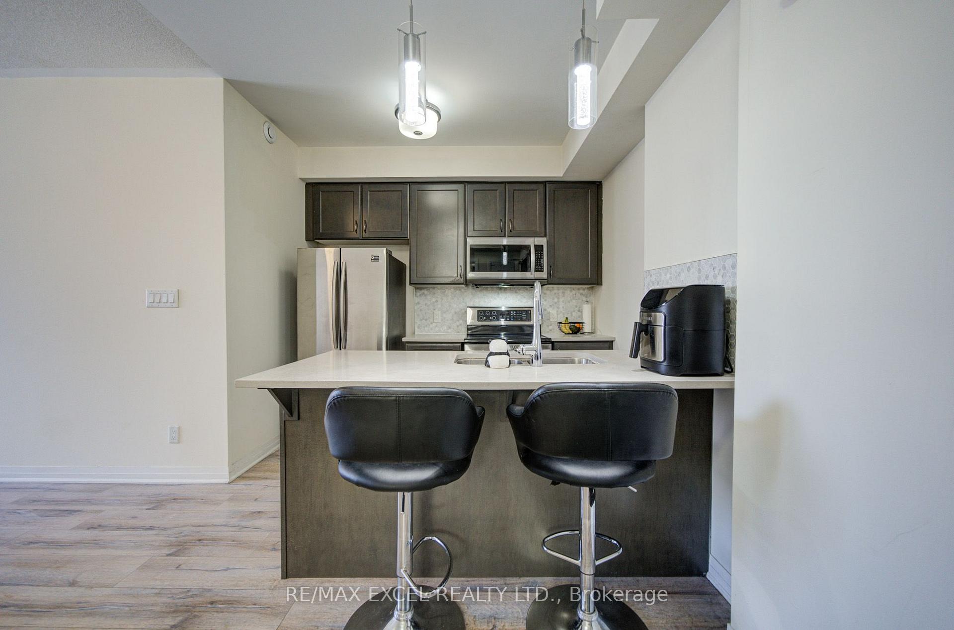 Photo 10 of Unit 302, 2 Adam Sellers Street, Markham, Cornell — HOMEH