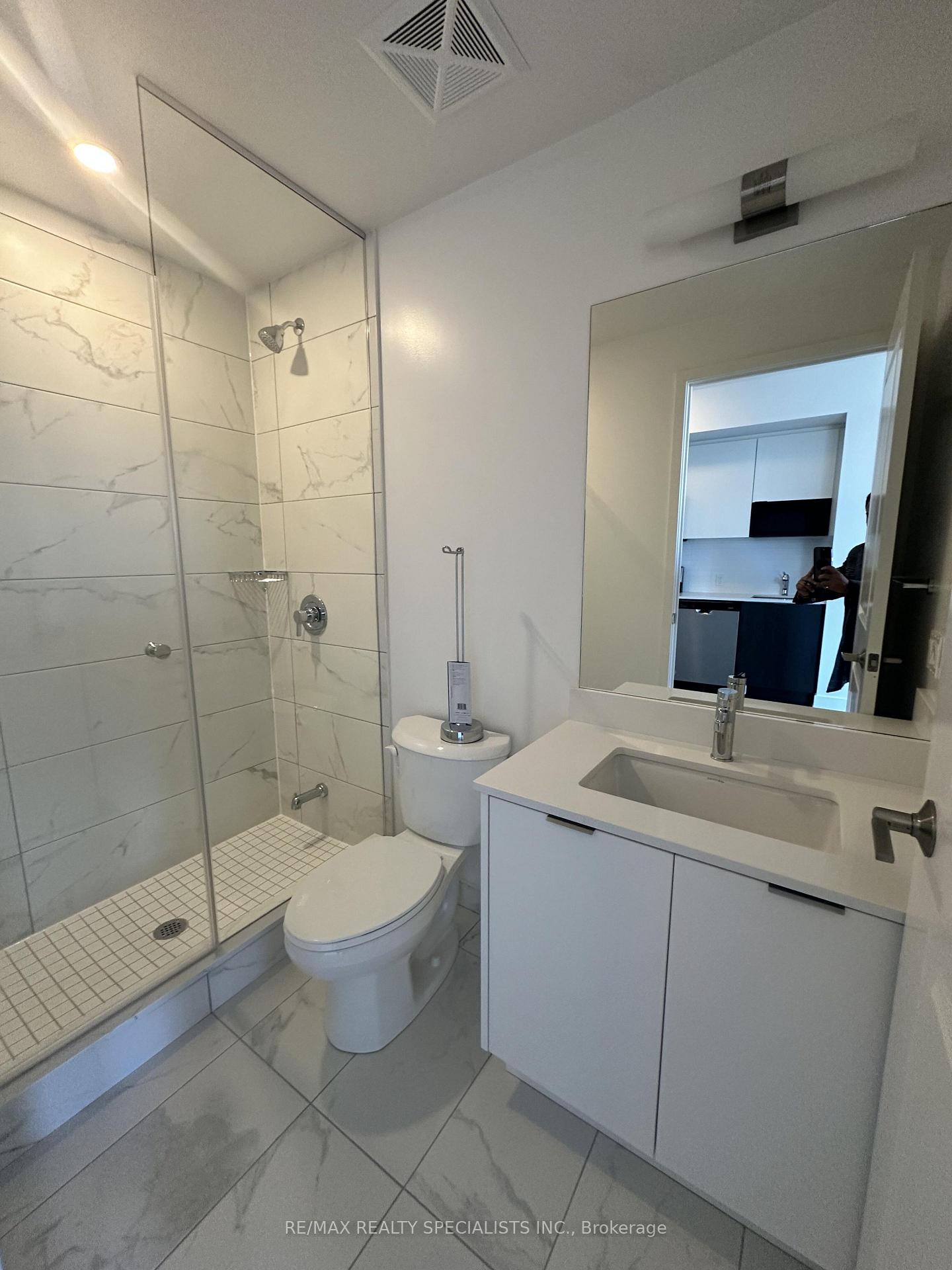 Photo 23 of Unit 1504, 204 Burnhamthorpe Road E, Mississauga, City Centre — HOMEH