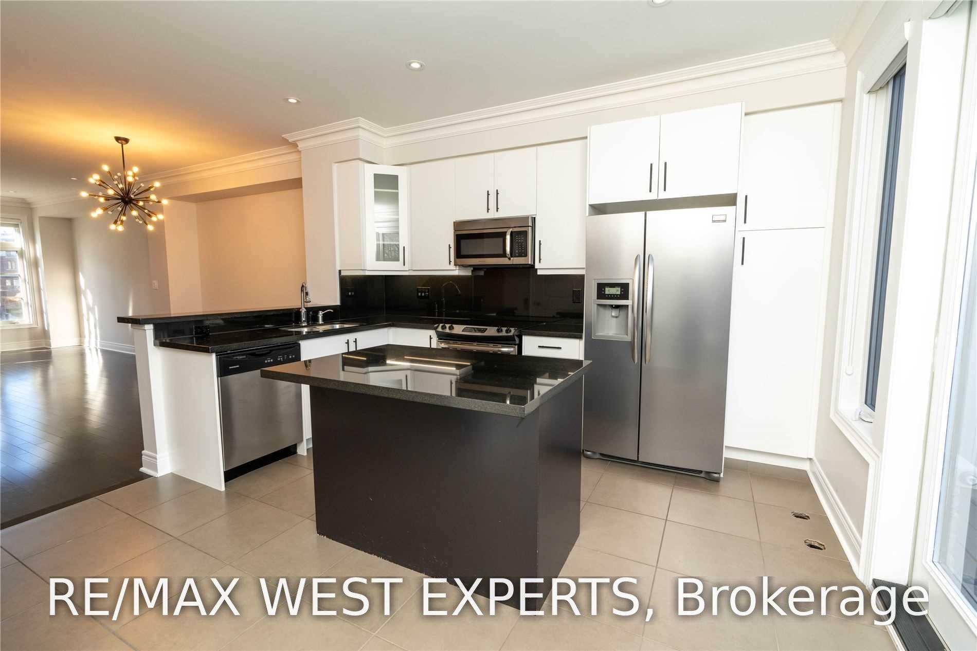 Photo 6 of 51 Powseland Crescent, Vaughan, West Woodbridge — HOMEH