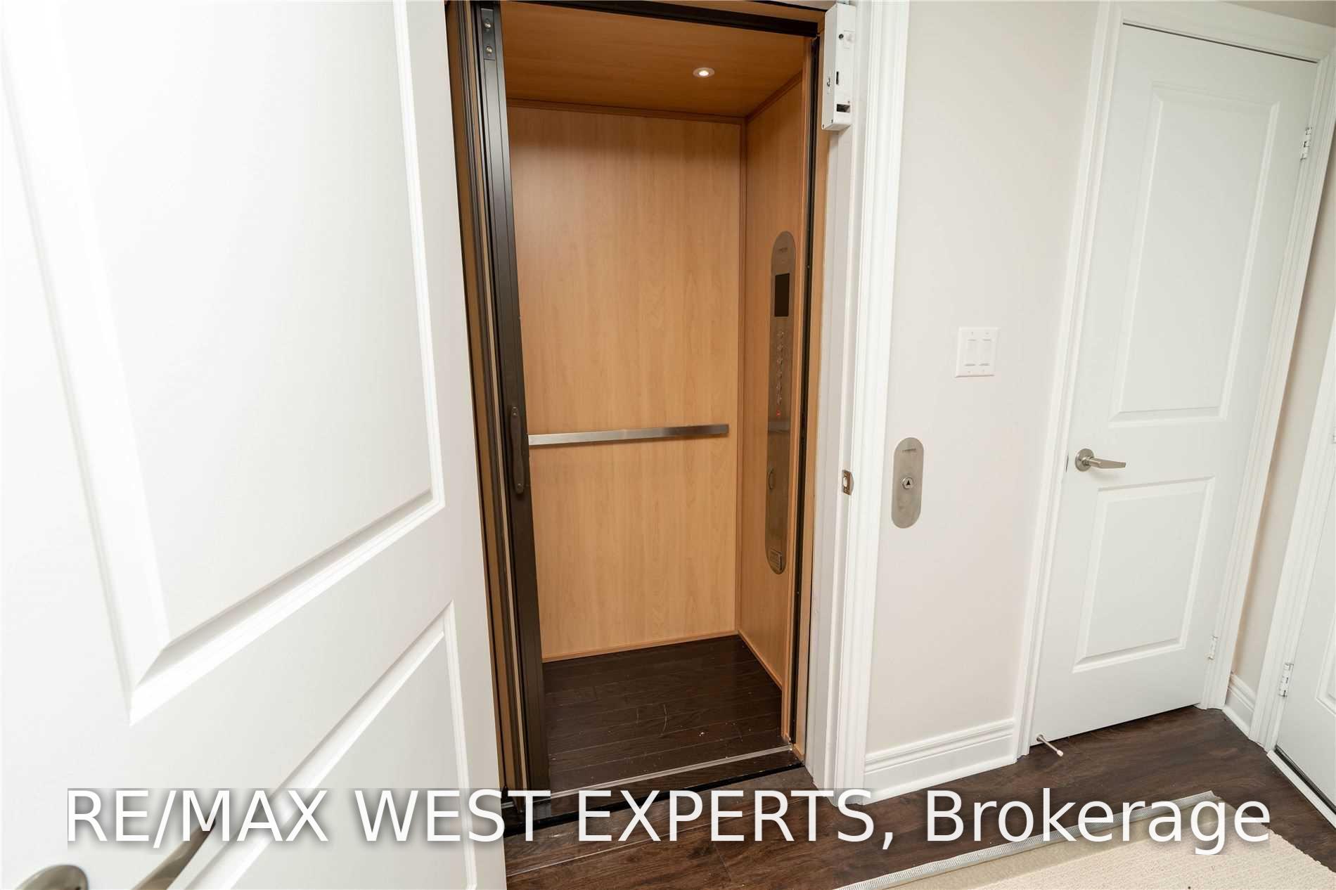 Photo 23 of 51 Powseland Crescent, Vaughan, West Woodbridge — HOMEH
