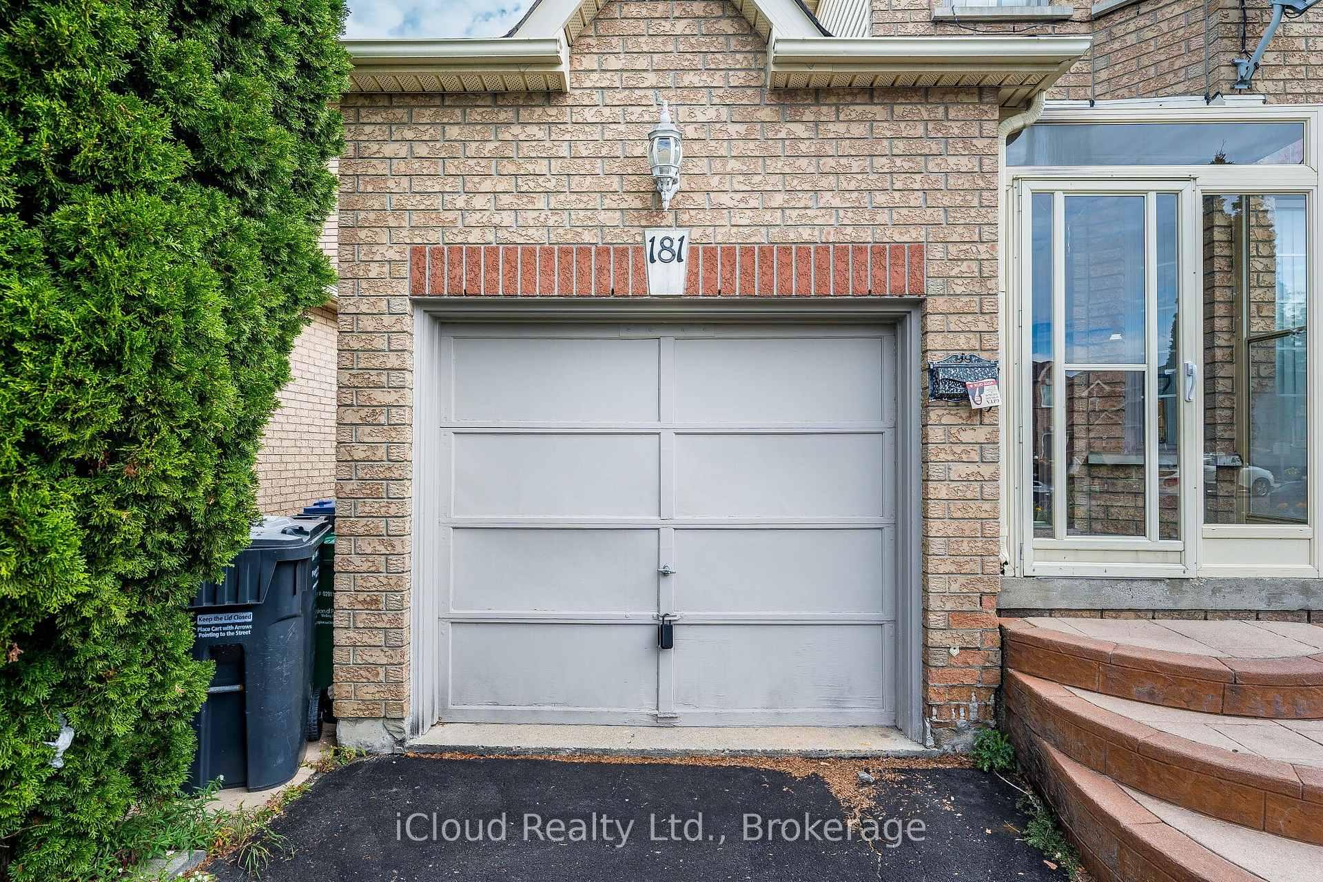 Photo 8 of 181 Lockwood Road, Brampton, Fletcher's West — HOMEH