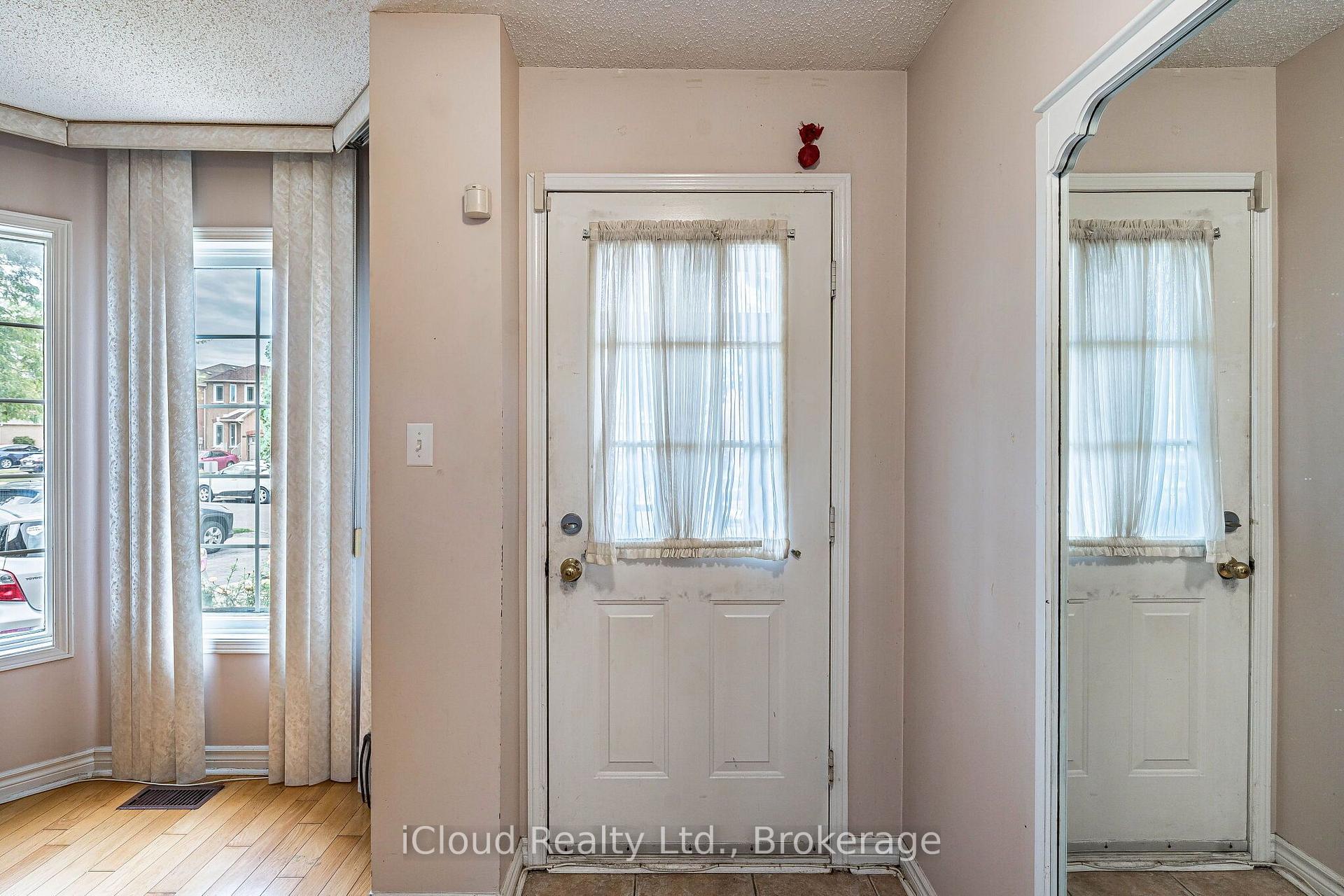 Photo 12 of 181 Lockwood Road, Brampton, Fletcher's West — HOMEH