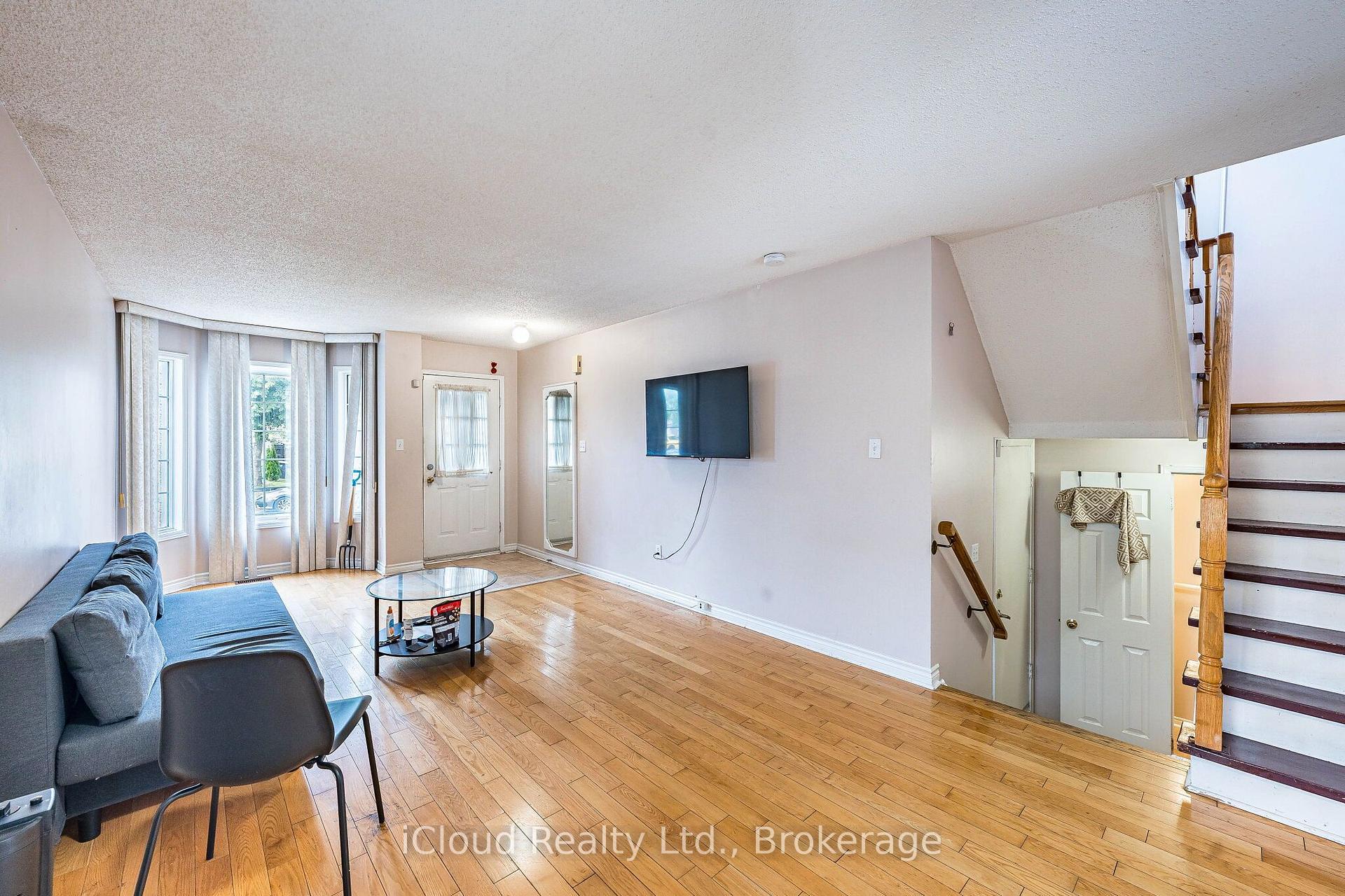 Photo 19 of 181 Lockwood Road, Brampton, Fletcher's West — HOMEH