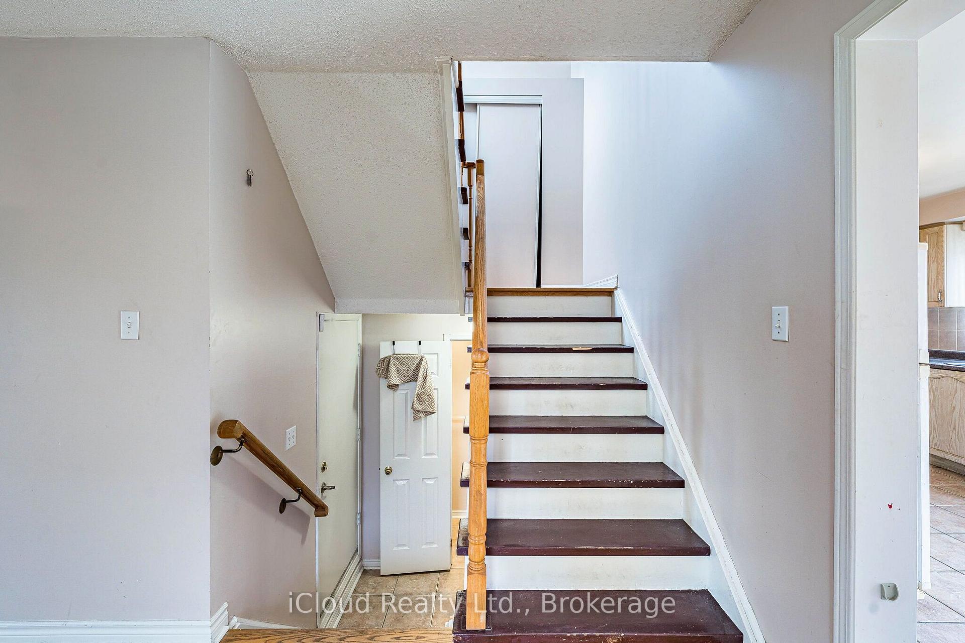 Photo 29 of 181 Lockwood Road, Brampton, Fletcher's West — HOMEH