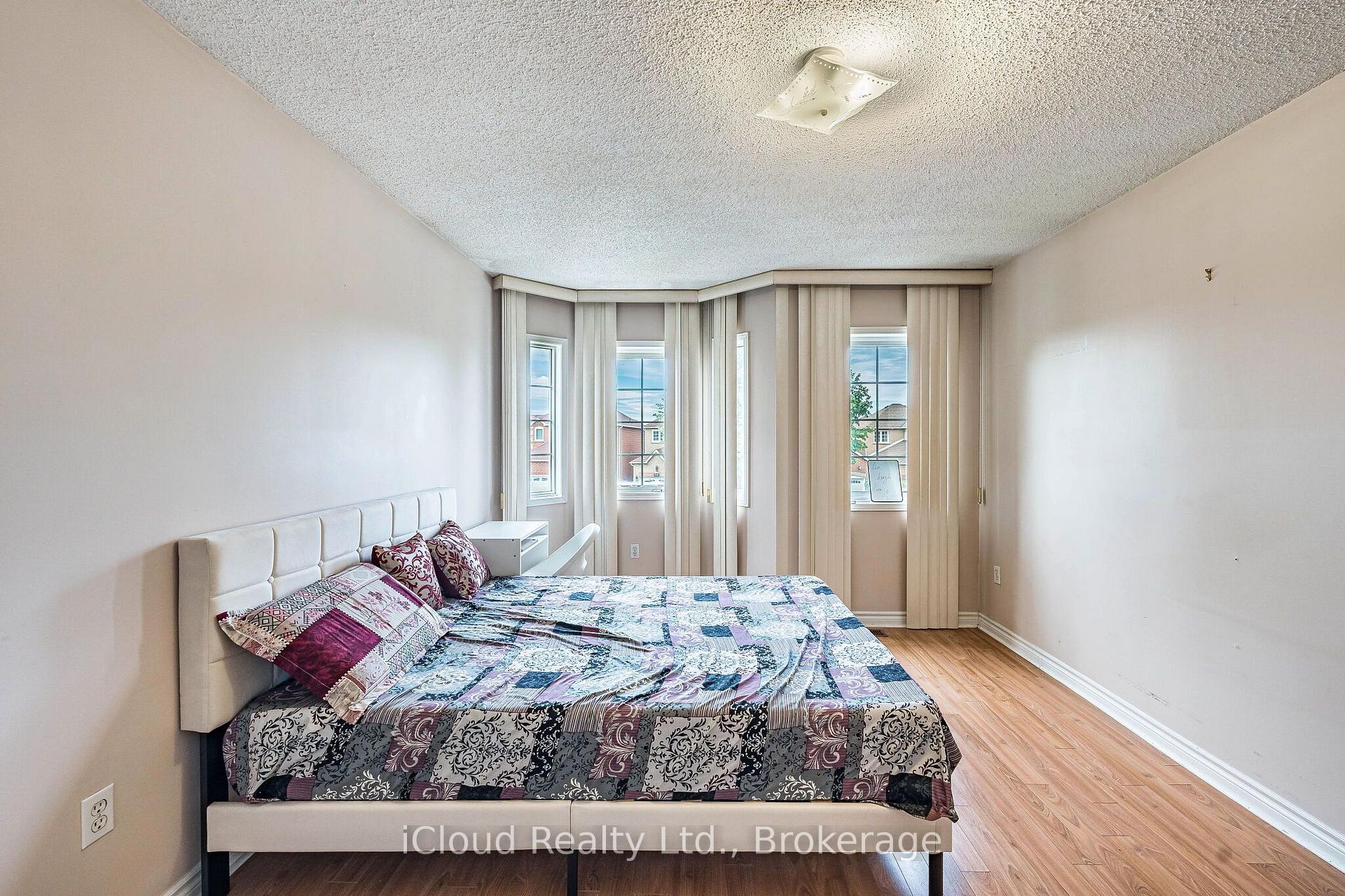 Photo 33 of 181 Lockwood Road, Brampton, Fletcher's West — HOMEH