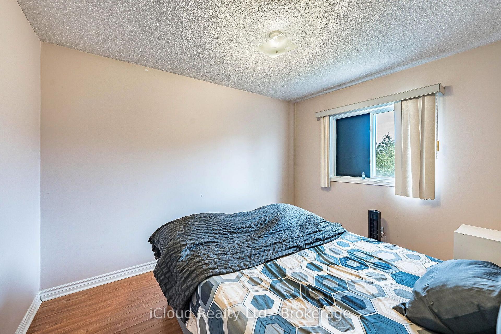 Photo 37 of 181 Lockwood Road, Brampton, Fletcher's West — HOMEH