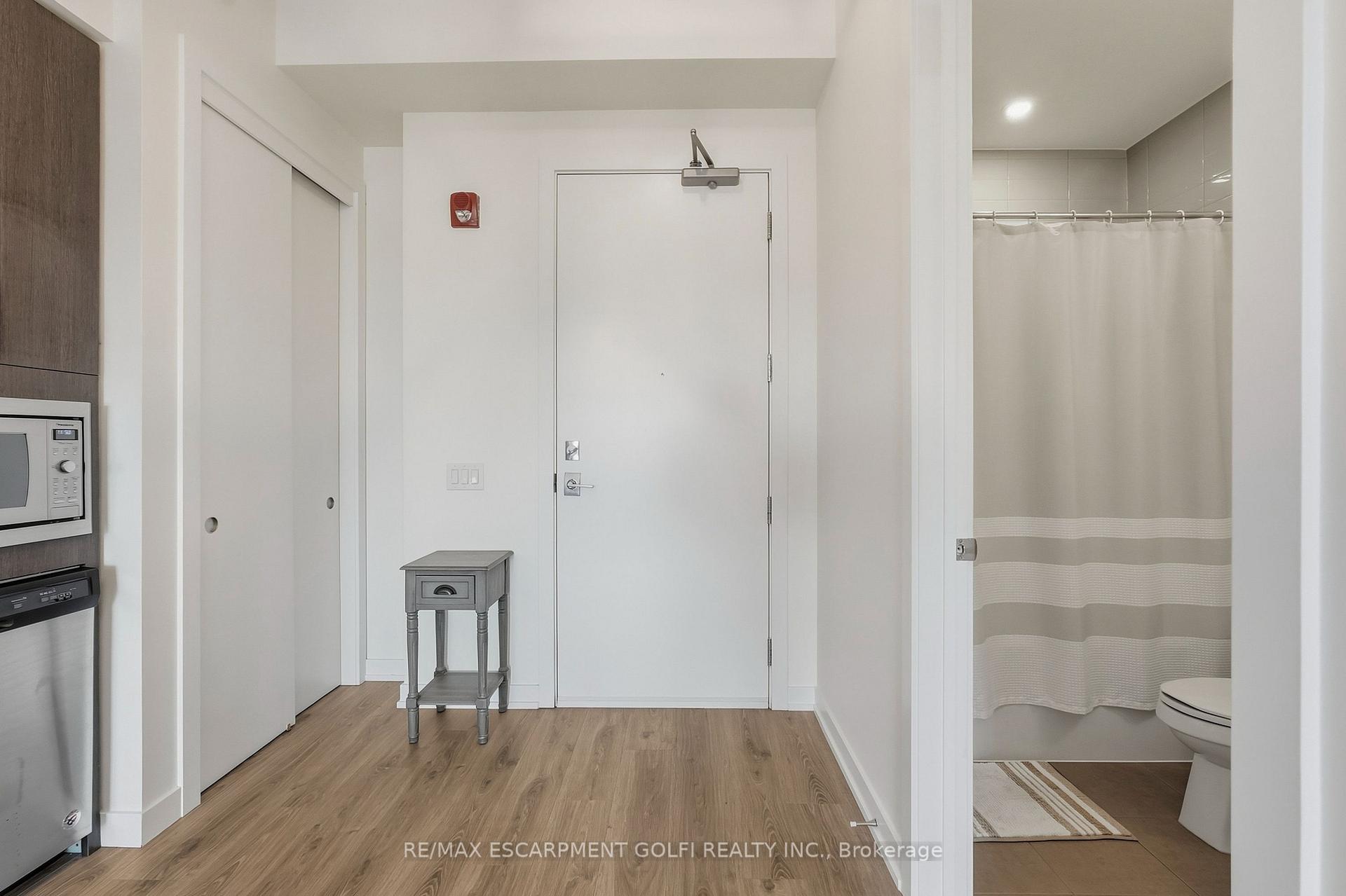 Photo 5 of Unit 616, 10 Esplanade Lane, Grimsby, Grimsby Beach — HOMEH
