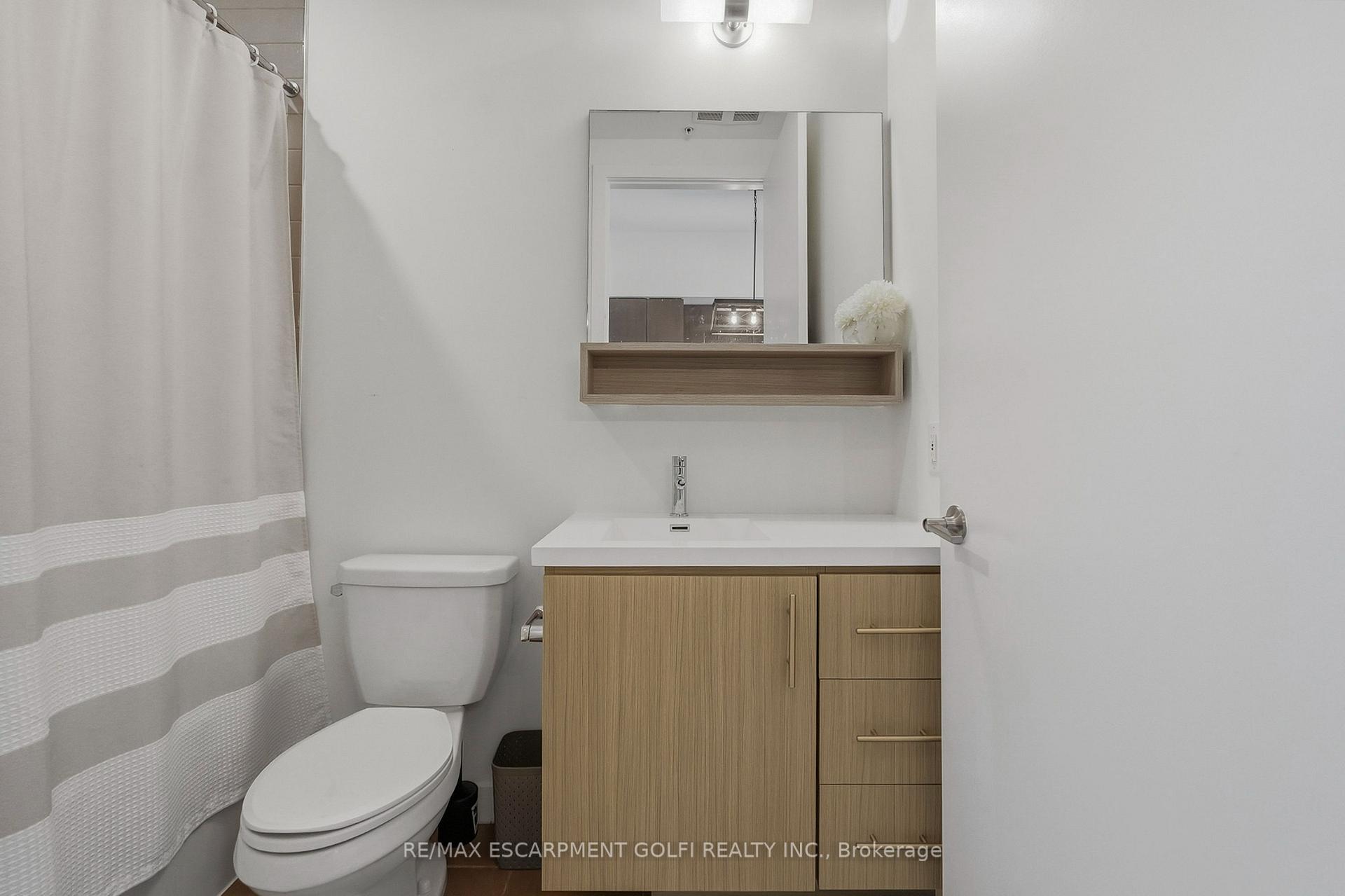 Photo 17 of Unit 616, 10 Esplanade Lane, Grimsby, Grimsby Beach — HOMEH