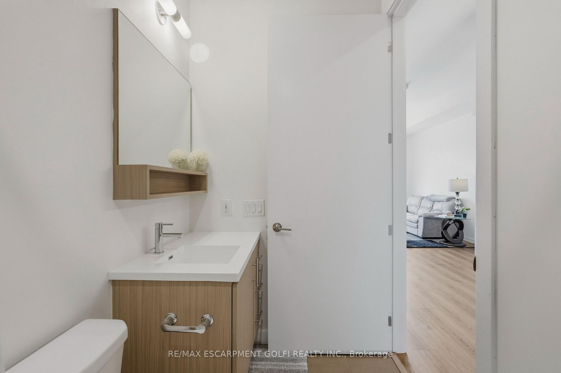 Photo 18 of Unit 616, 10 Esplanade Lane, Grimsby, Grimsby Beach — HOMEH