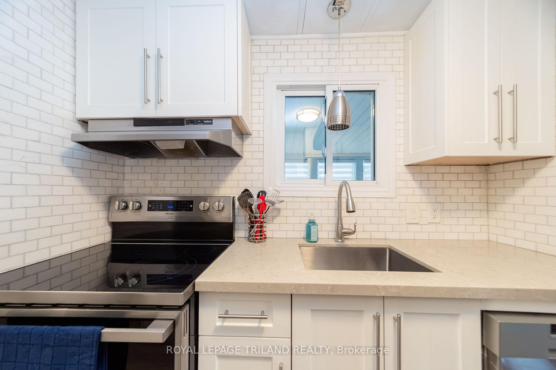 Photo 23 of 131 Sunningdale Place, South Huron, Stephen — HOMEH