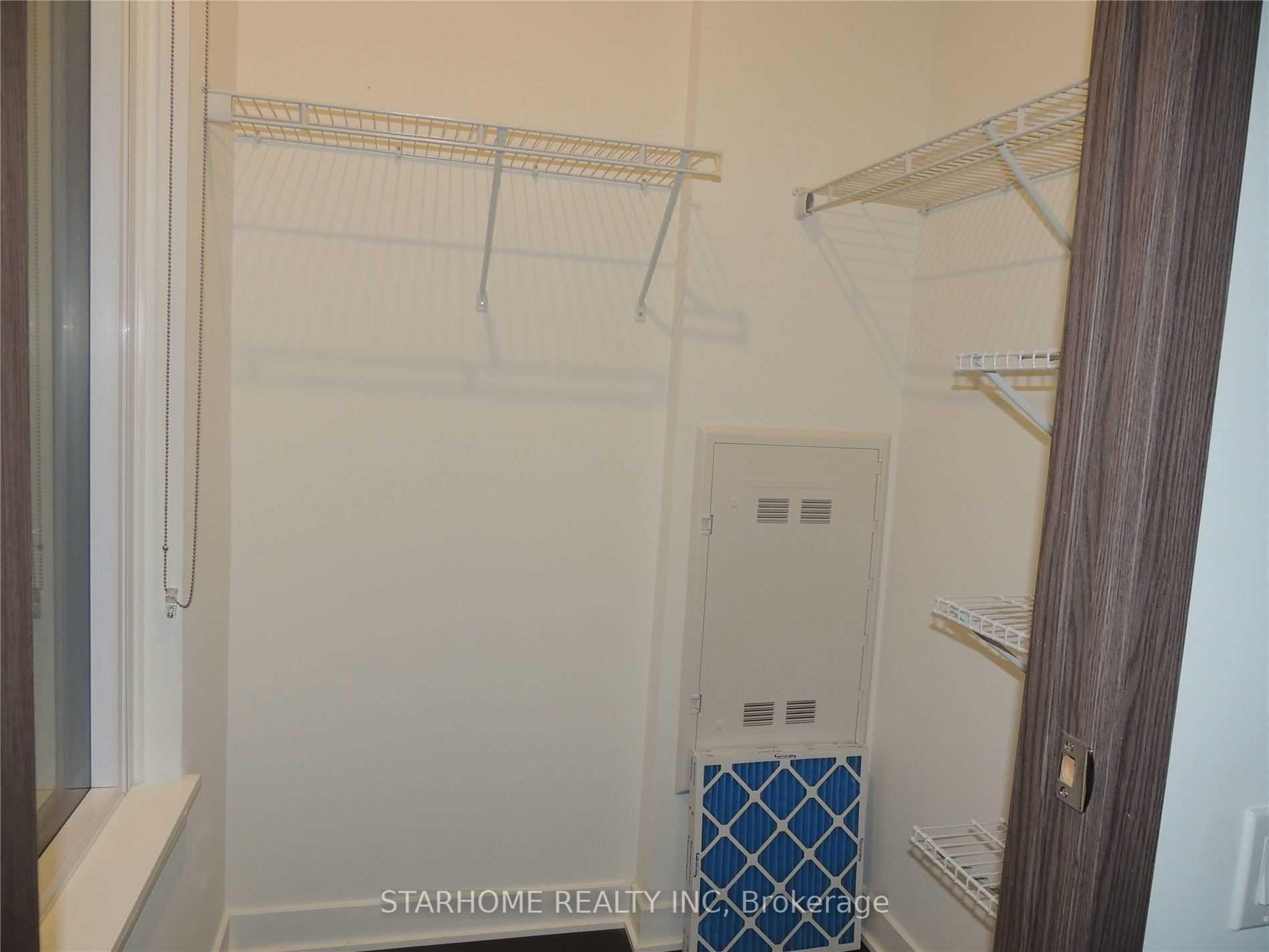 Photo 5 of Unit 3003, 19 Bathurst Street, Toronto, Waterfront Communities — HOMEH