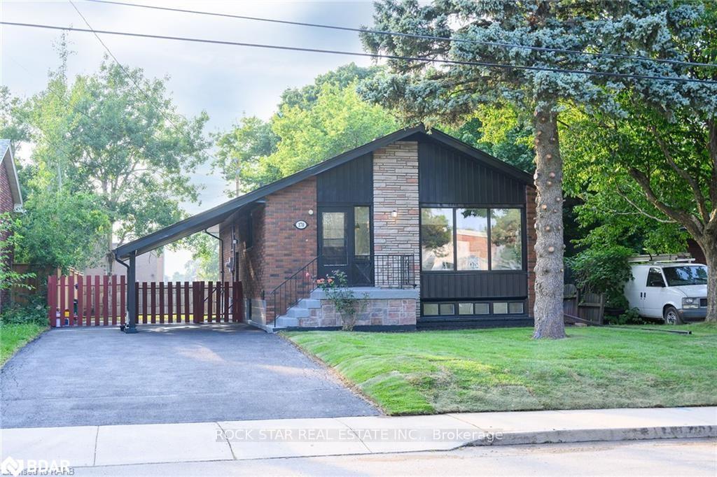 Photo of Unit Upper, 170 Terrace Drive