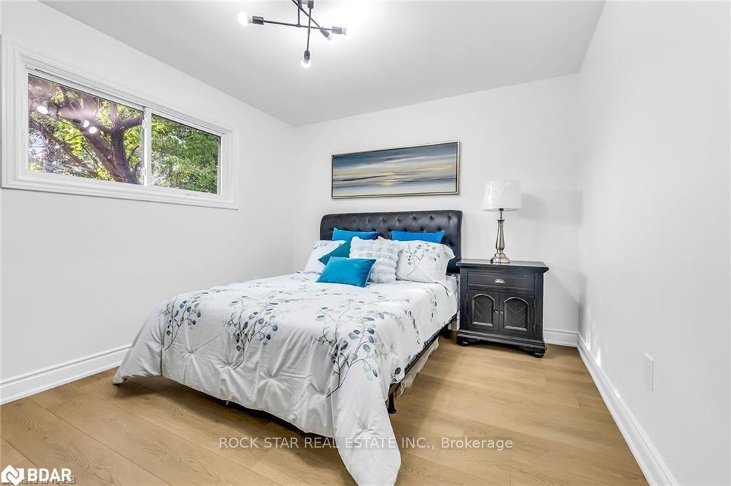 Photo 18 of Unit Upper, 170 Terrace Drive, Hamilton, Balfour — HOMEH