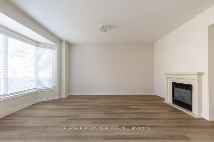 Photo 15 of 183 Huddlestone Crescent, Milton, Scott — HOMEH