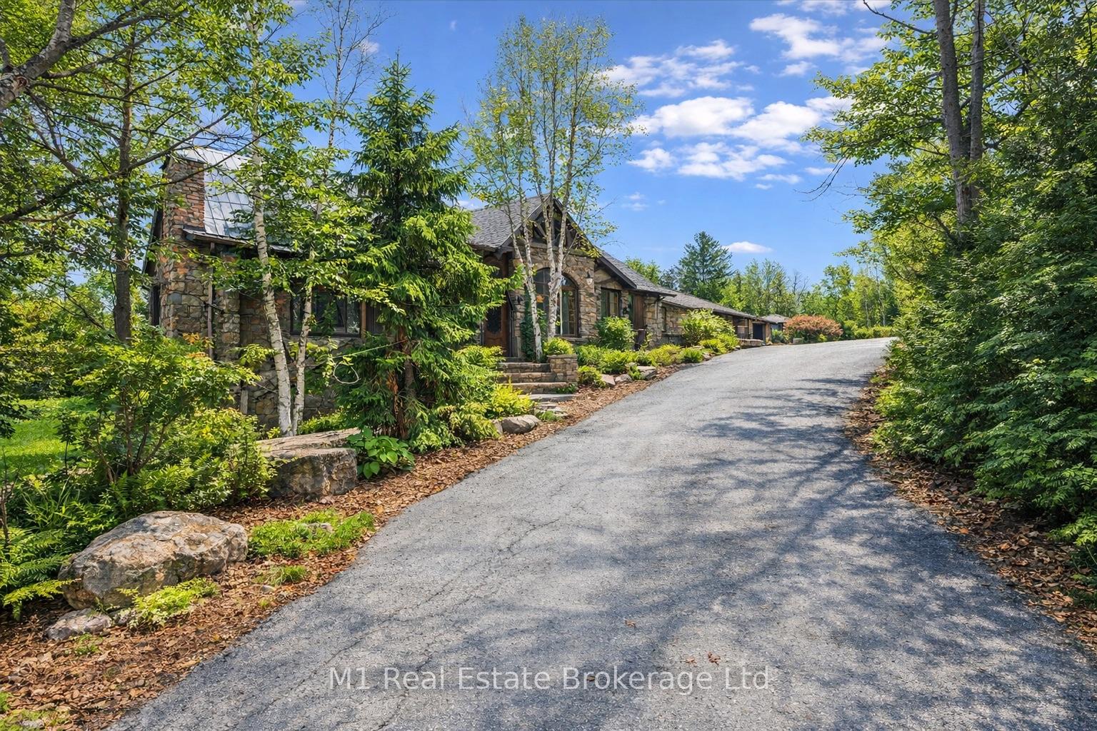 Photo 4 of 13569 Dublin Line, Halton Hills, Rural Halton Hills — HOMEH