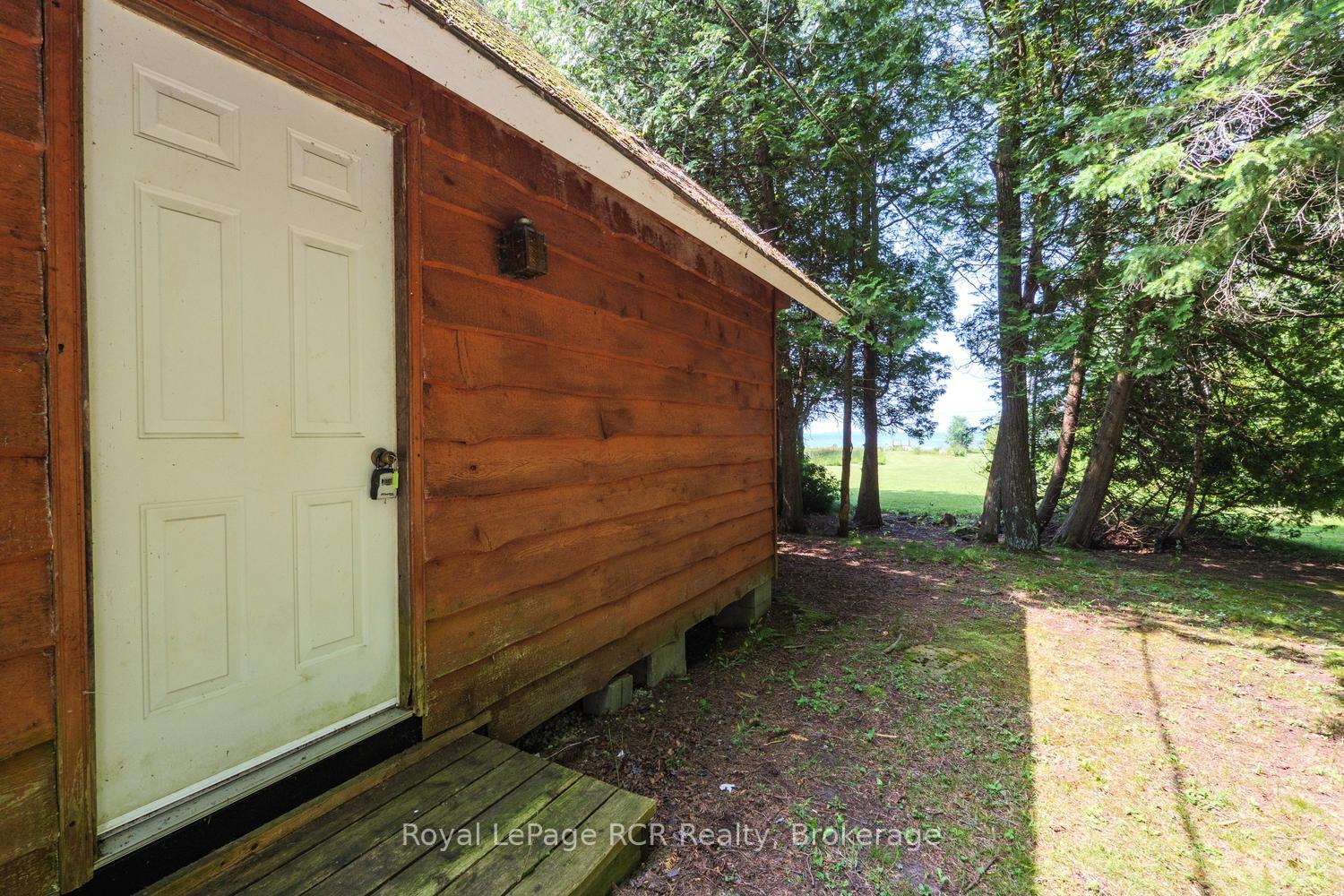 Photo 7 of 16 Youngs Drive, South Bruce Peninsula — HOMEH