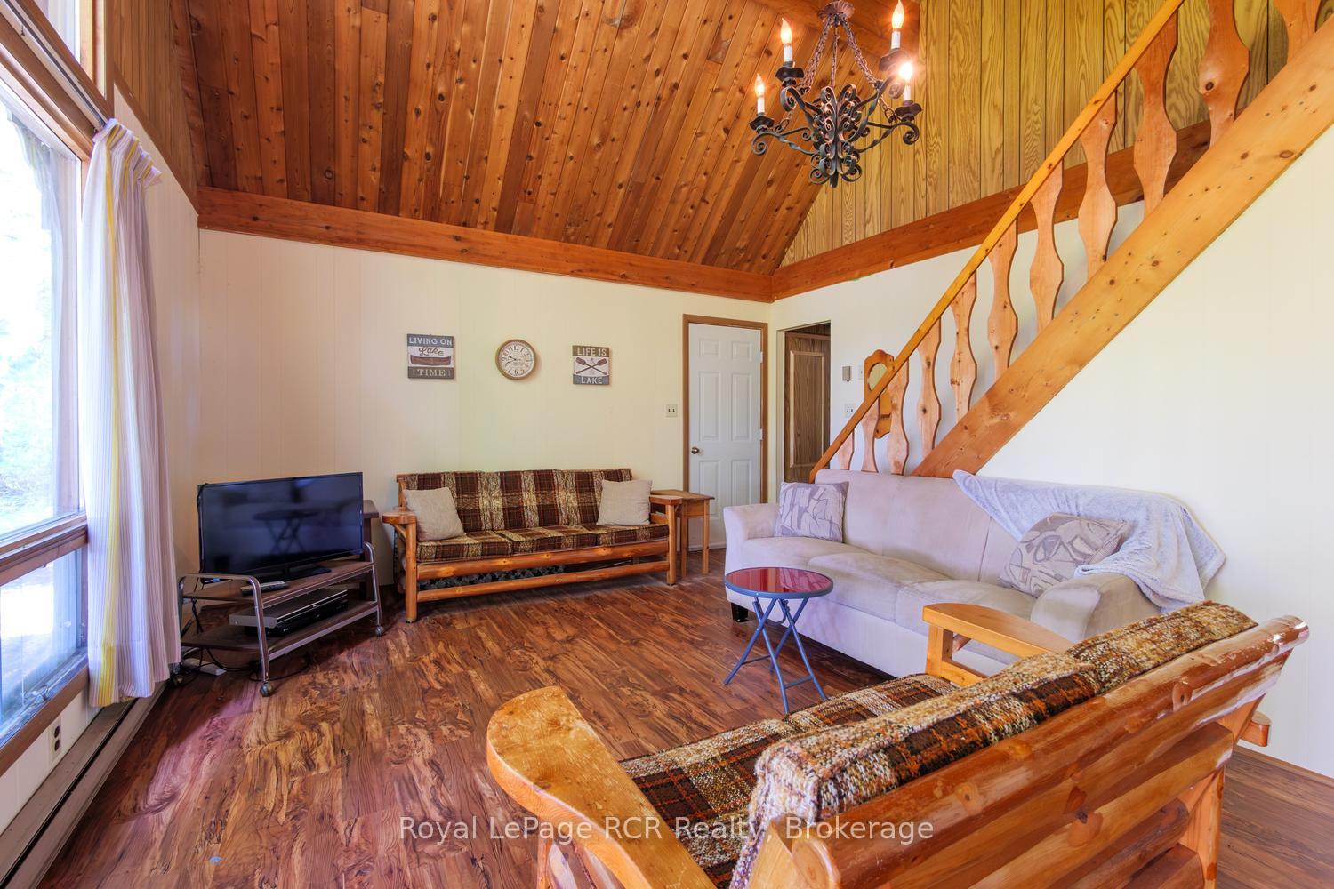 Photo 10 of 16 Youngs Drive, South Bruce Peninsula — HOMEH