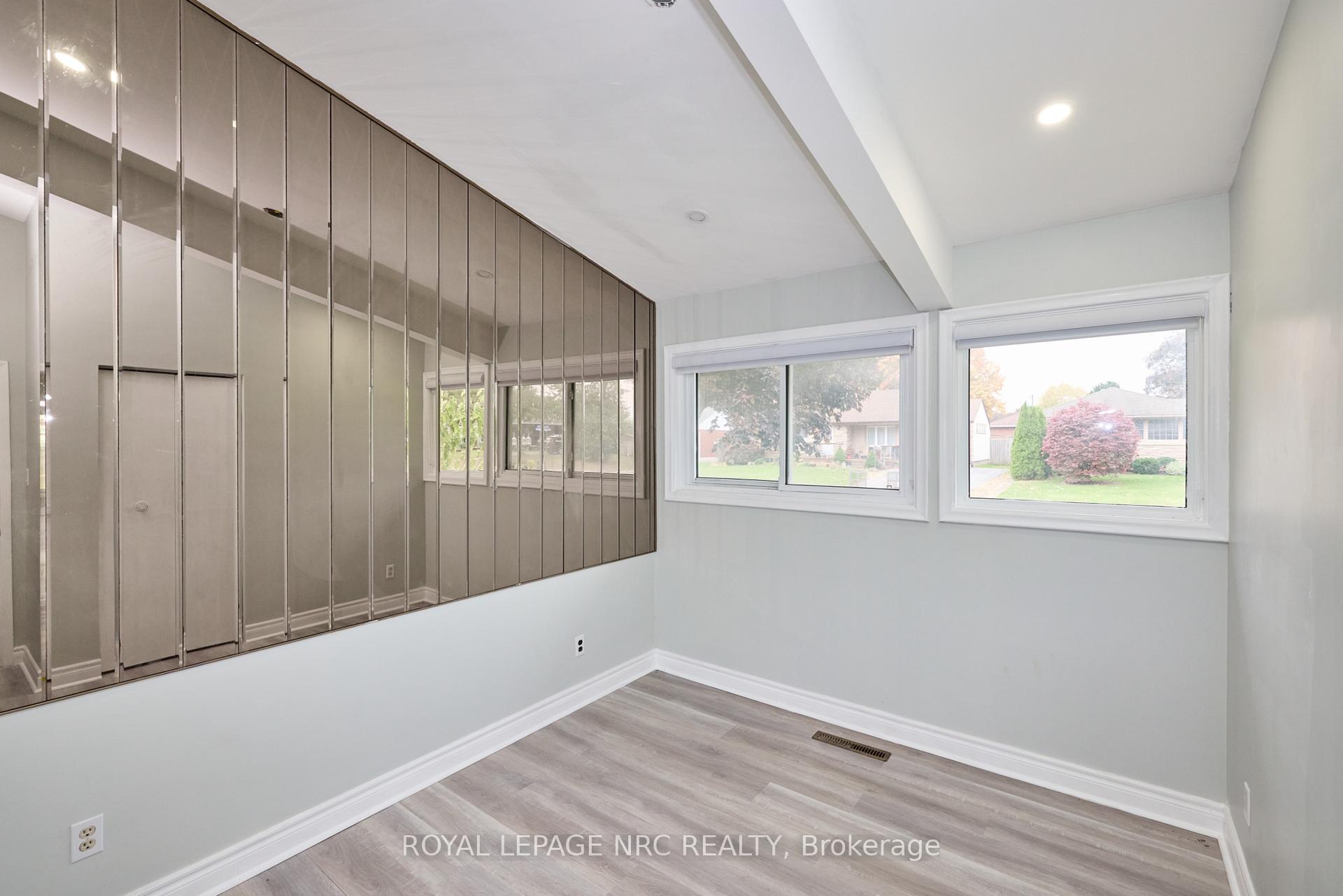 Photo 29 of 6673 Huggins Street, Niagara Falls, Stamford — HOMEH