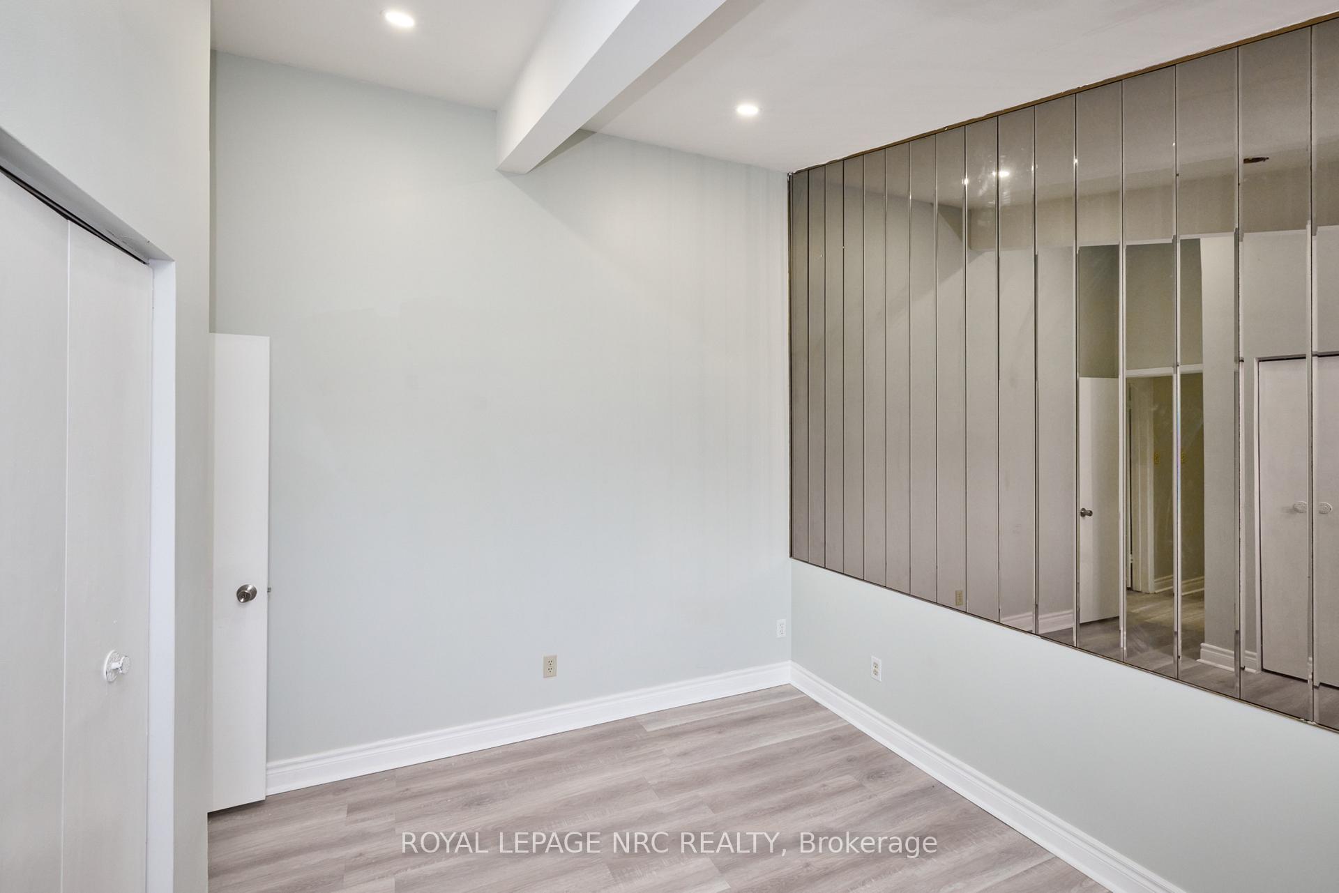 Photo 31 of 6673 Huggins Street, Niagara Falls, Stamford — HOMEH