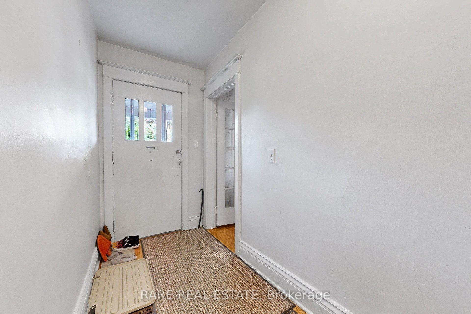 Photo 5 of 180 Atlas Avenue, Toronto, Oakwood Village — HOMEH