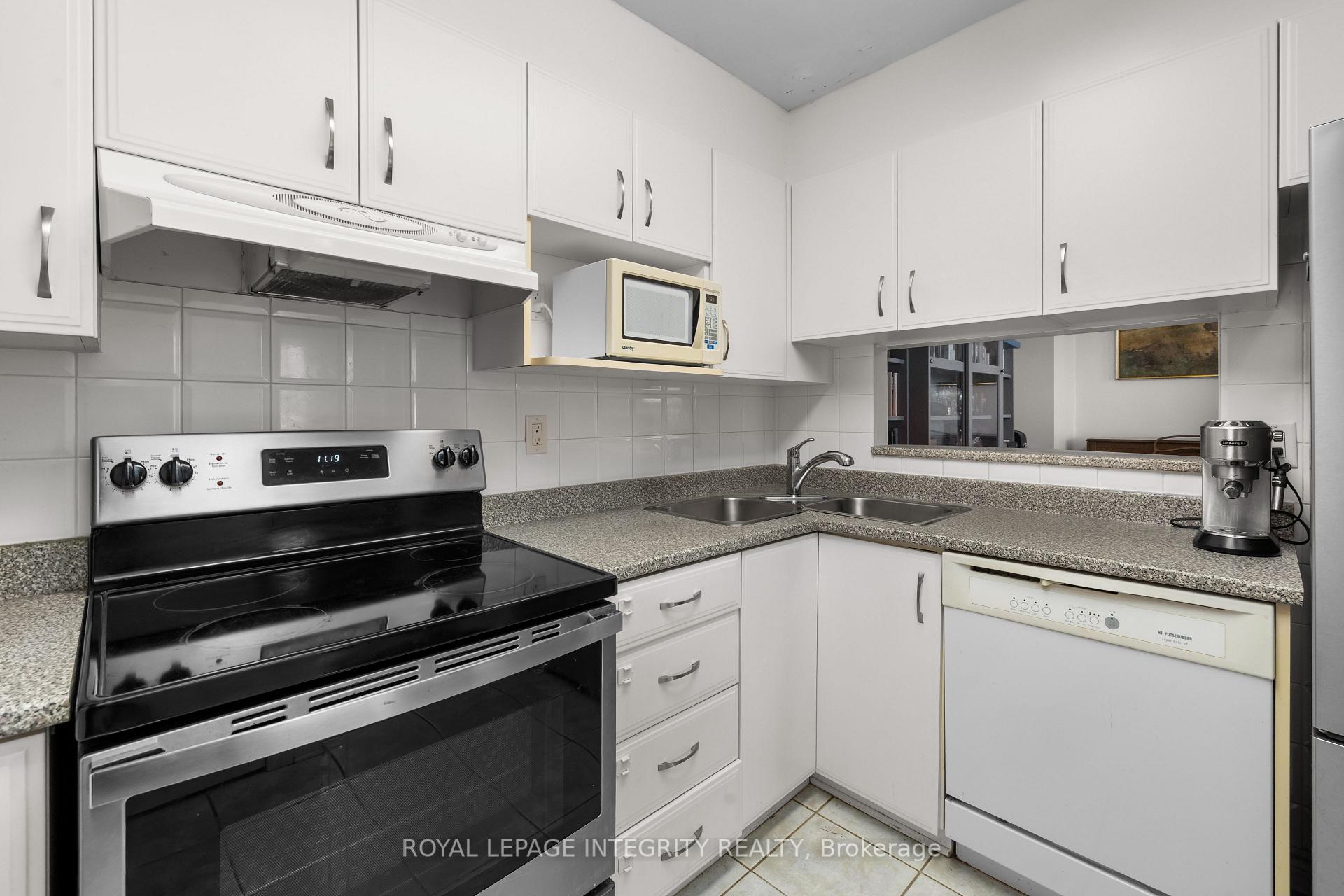Photo 12 of 237 Cumberland Street, Ottawa, Lower Town/Byward Market — HOMEH